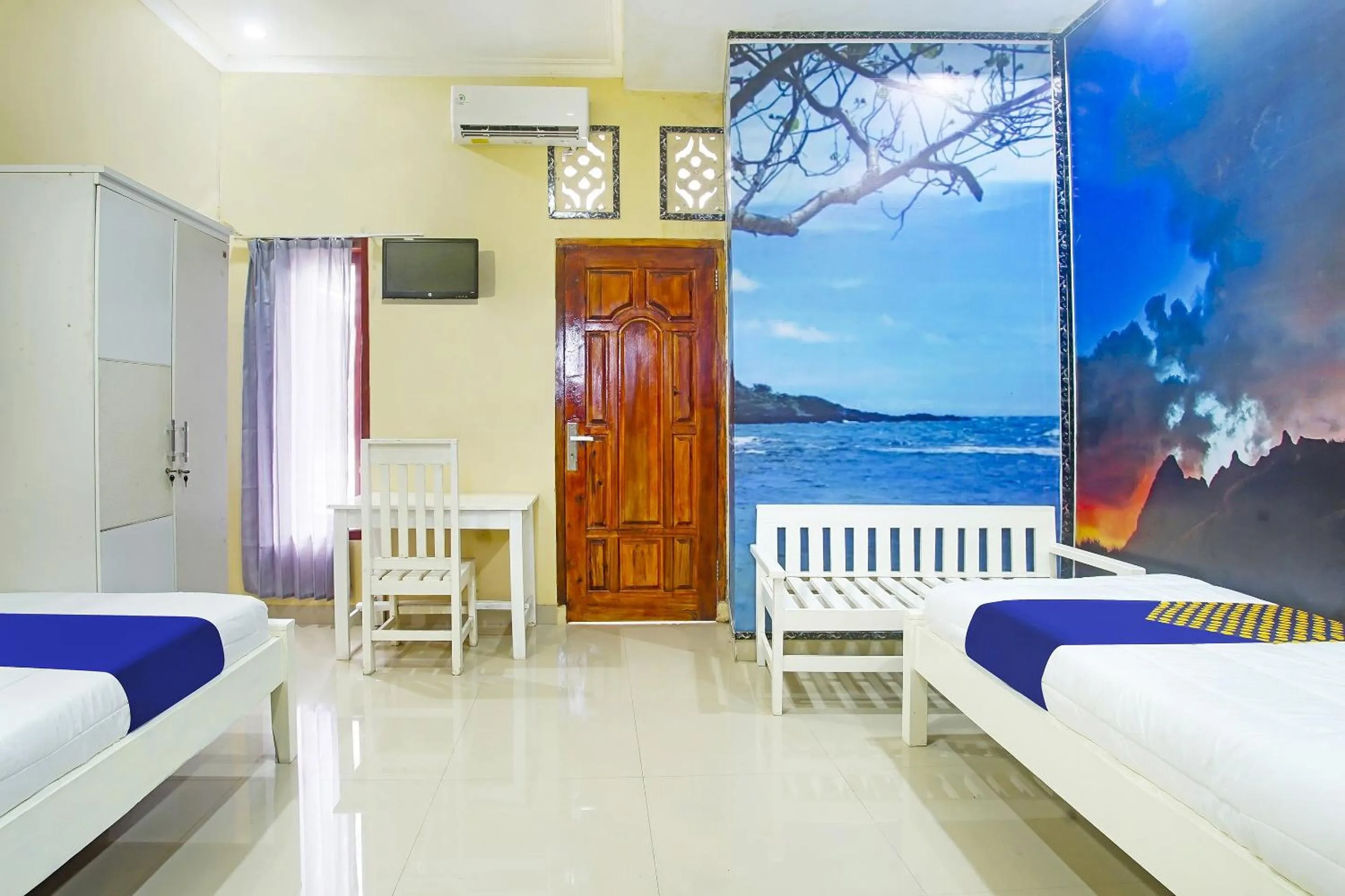 Bedroom, Bed in OYO Life 91306 Bae Homestay Syariah