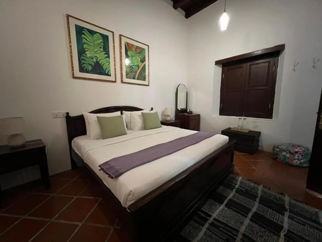 Bedroom, Bed in East Indies Mansion