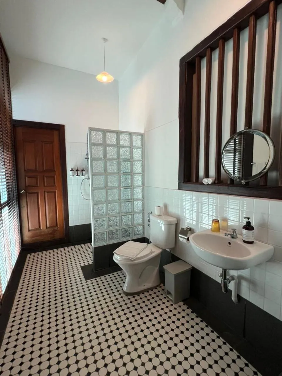 Bathroom in East Indies Mansion