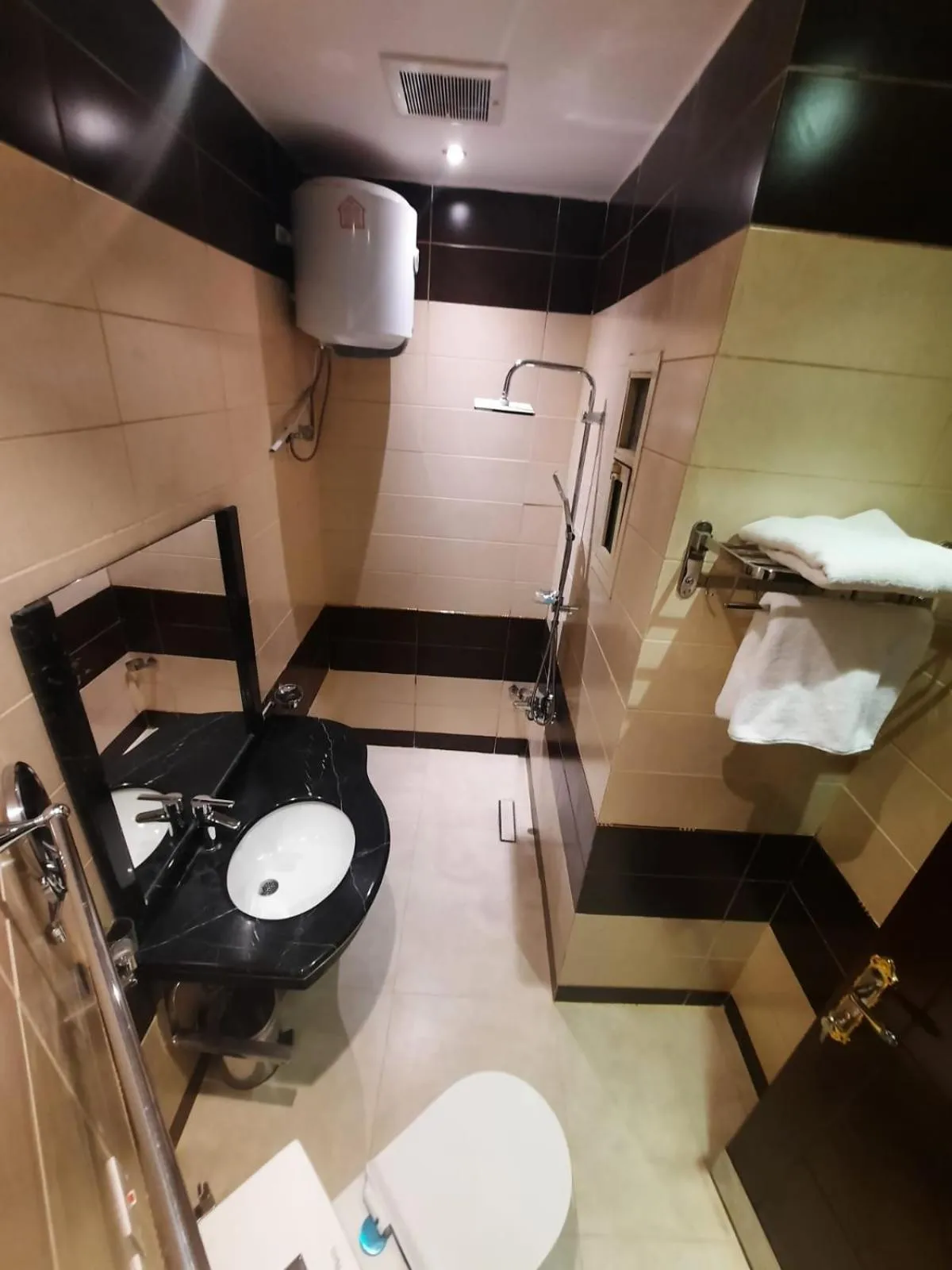 Bathroom in Al Masem Serviced Apartments - Gharnata - Exit 9