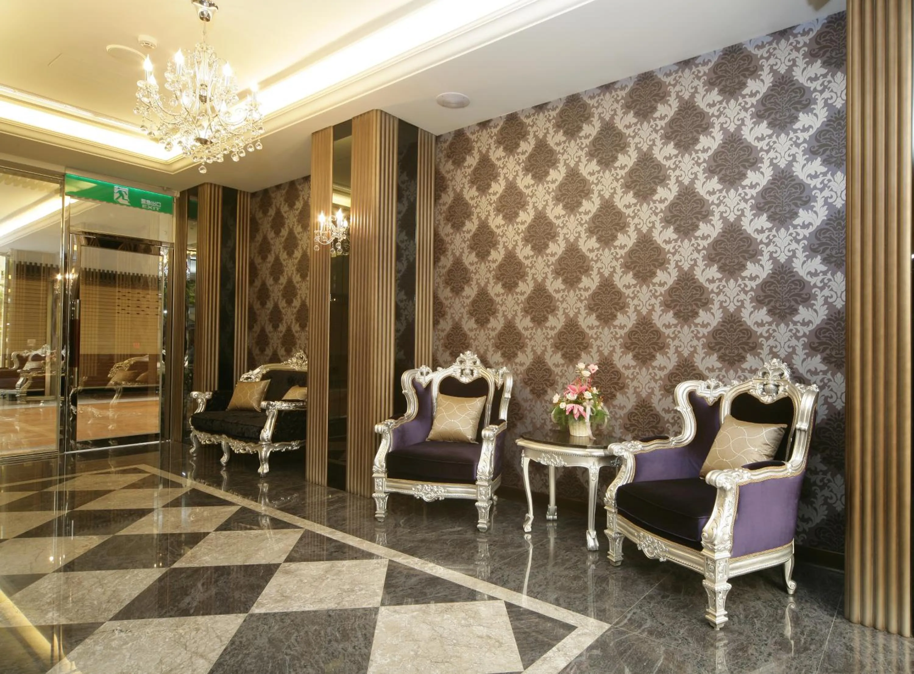 On site in Dubai Villa Motel