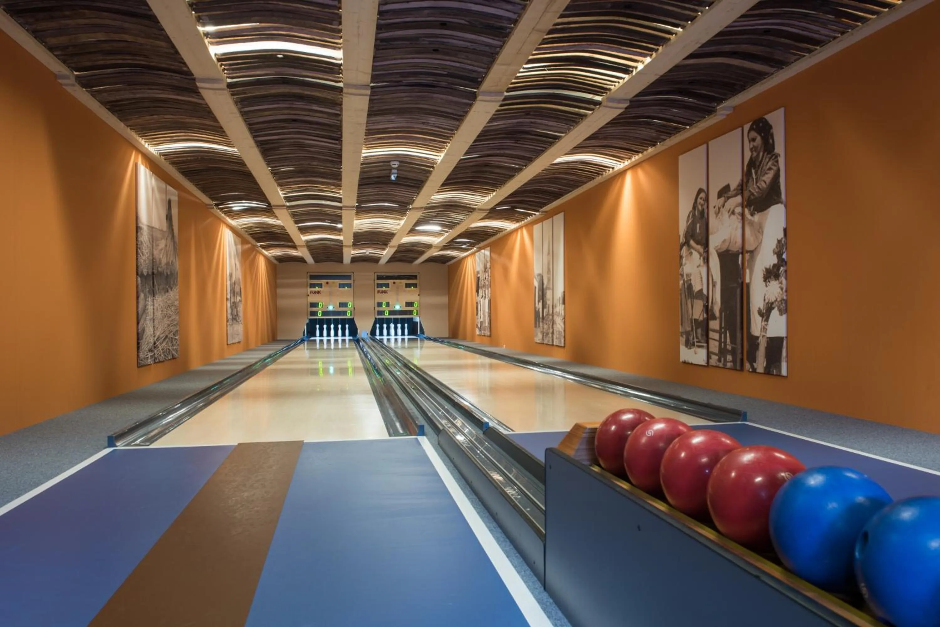 Bowling in JUFA Hotel Neutal