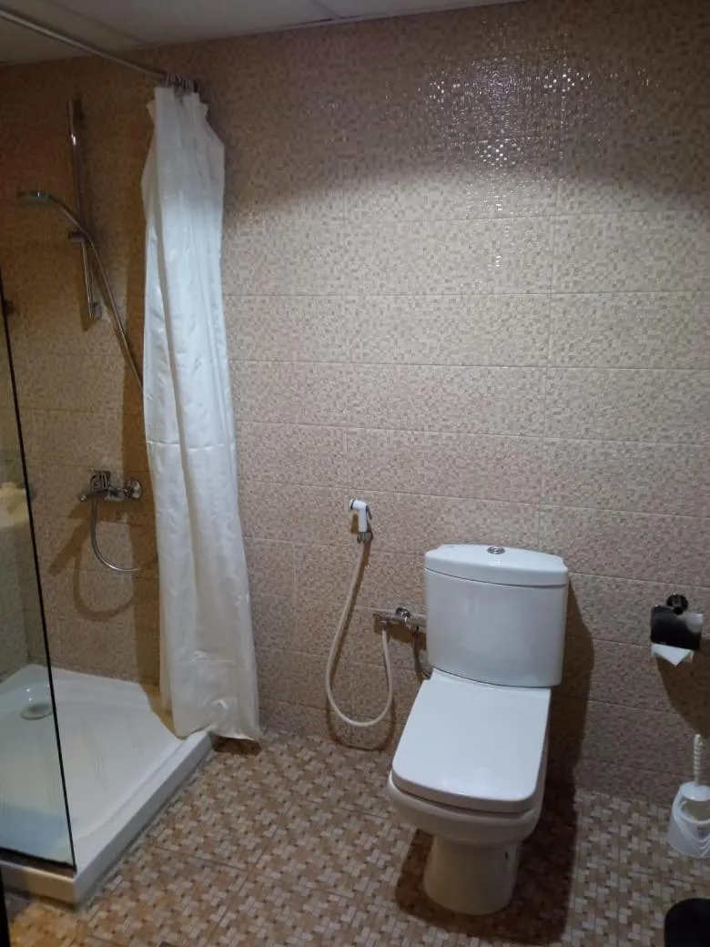Shower in Asfar Hotel Apartments