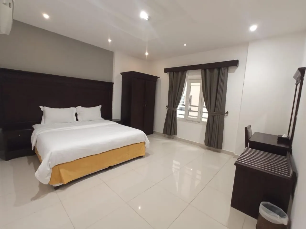 Bed in Asfar Hotel Apartments