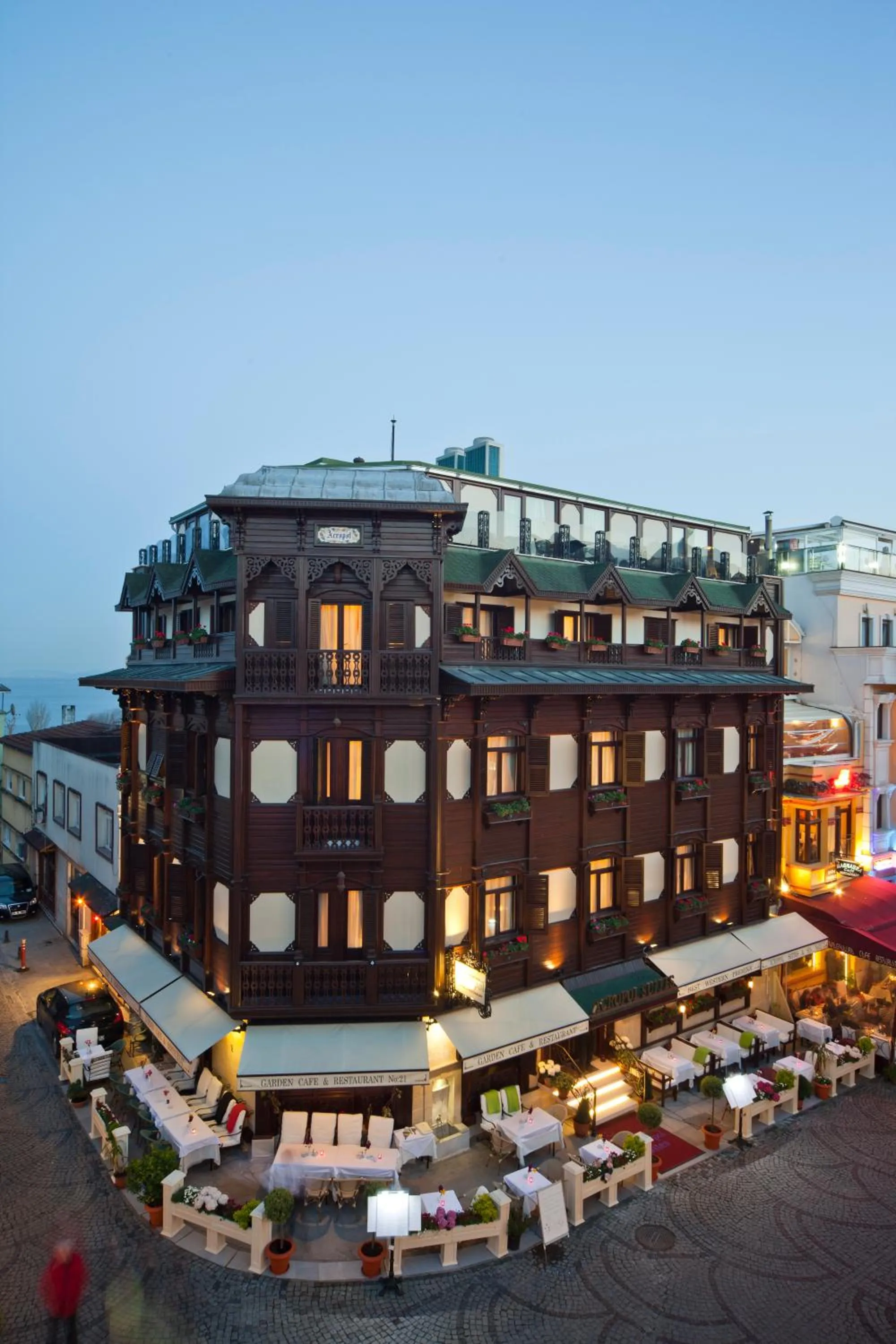 Facade/entrance in GLK PREMIER Acropol Suites & Spa