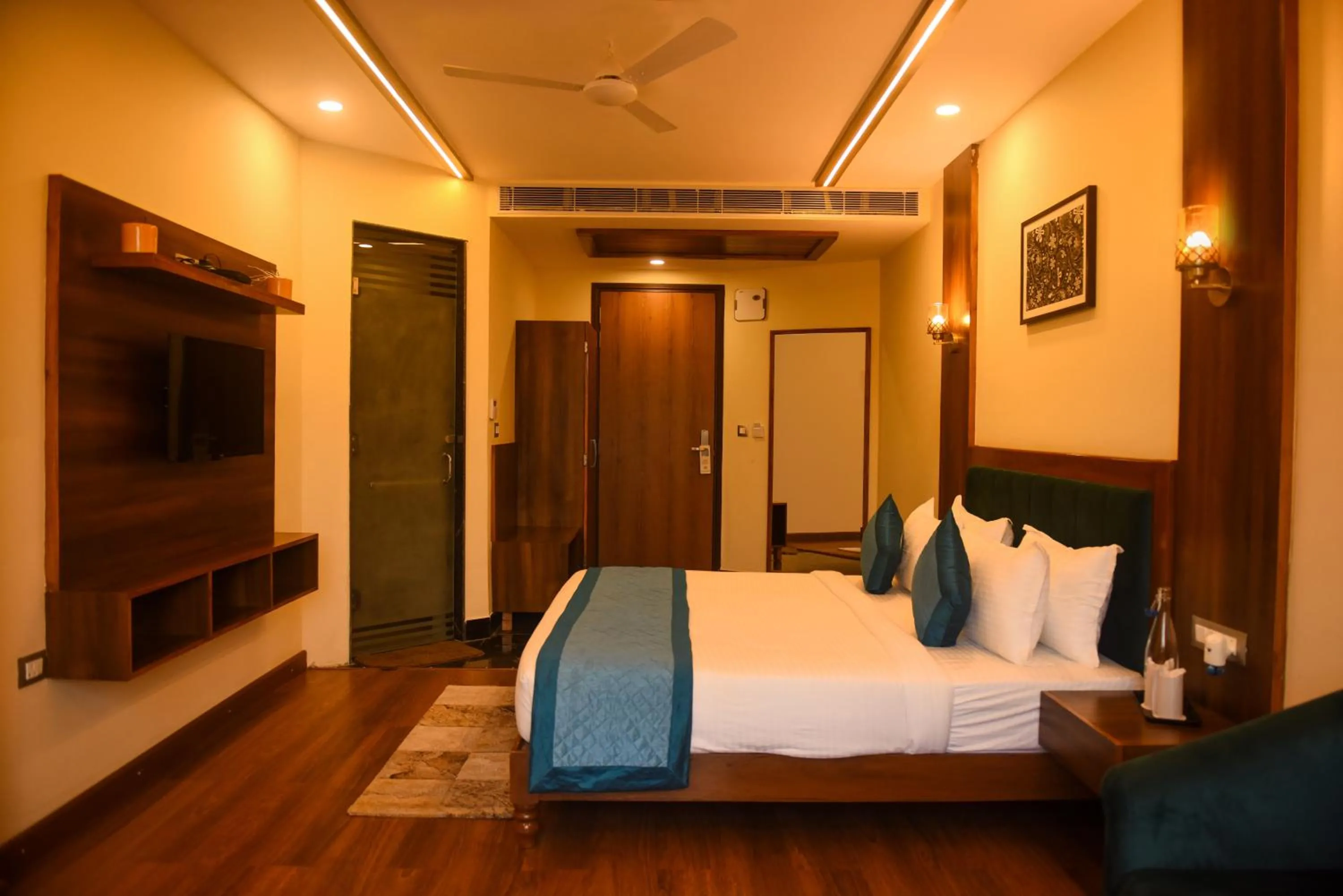 Bed in The Abhyudyam Ganga