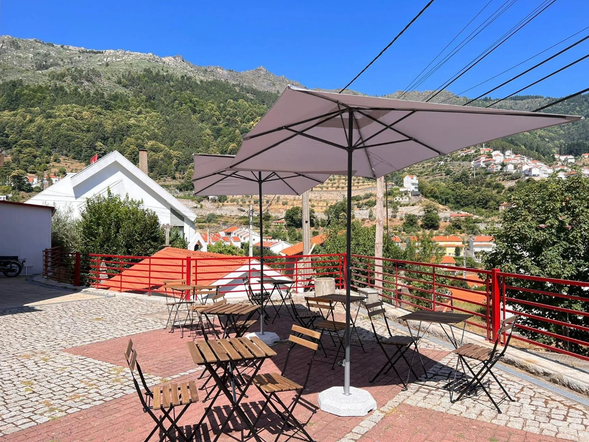 Patio in Vale do Zêzere Hotel