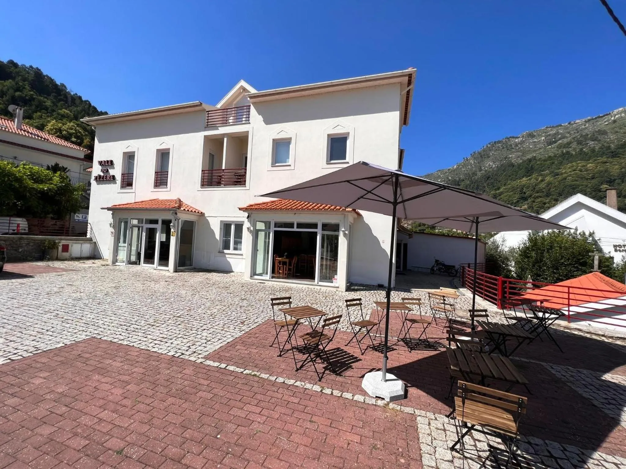Property building in Vale do Zêzere Hotel