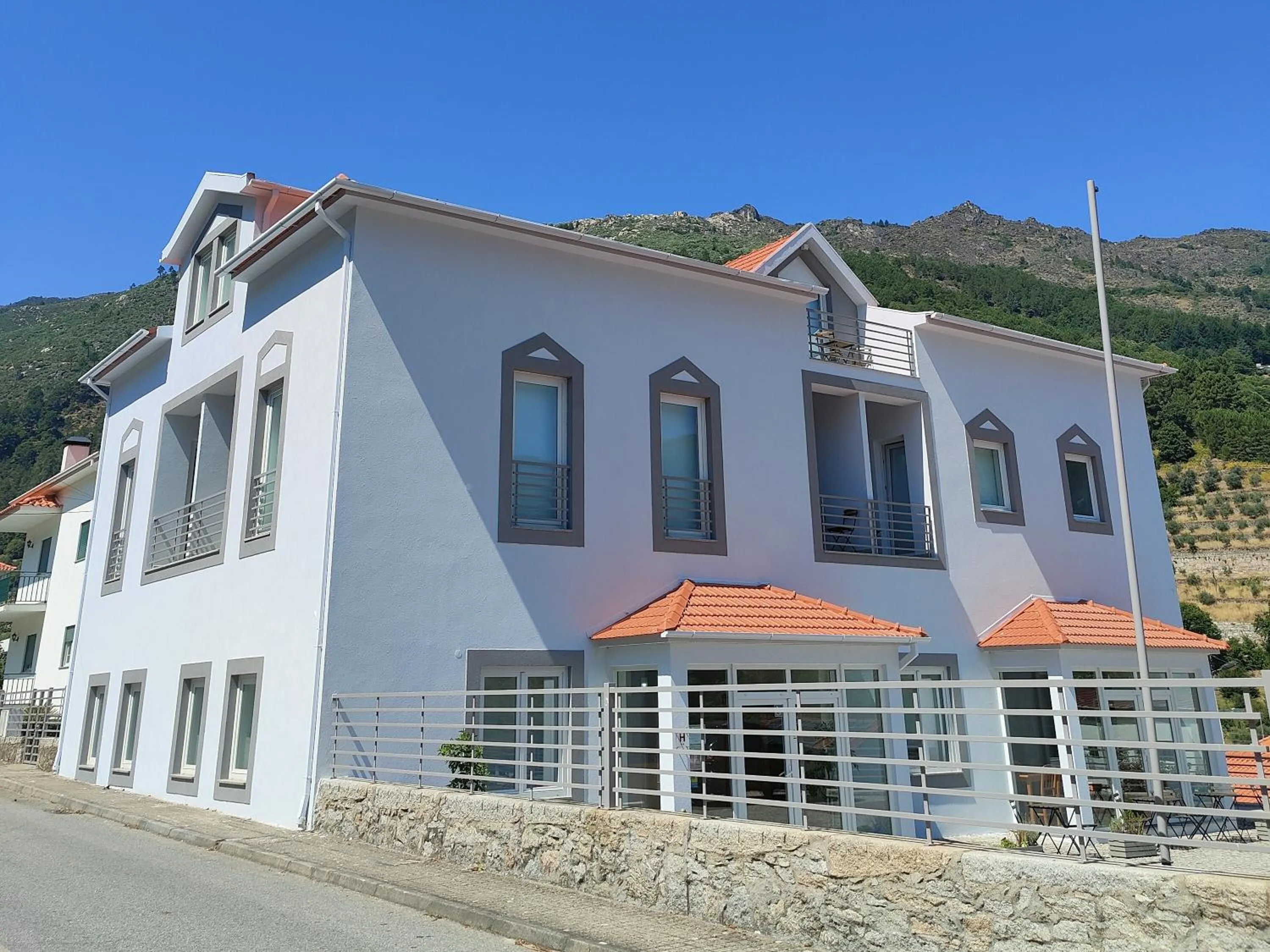 Vale do Zêzere Hotel