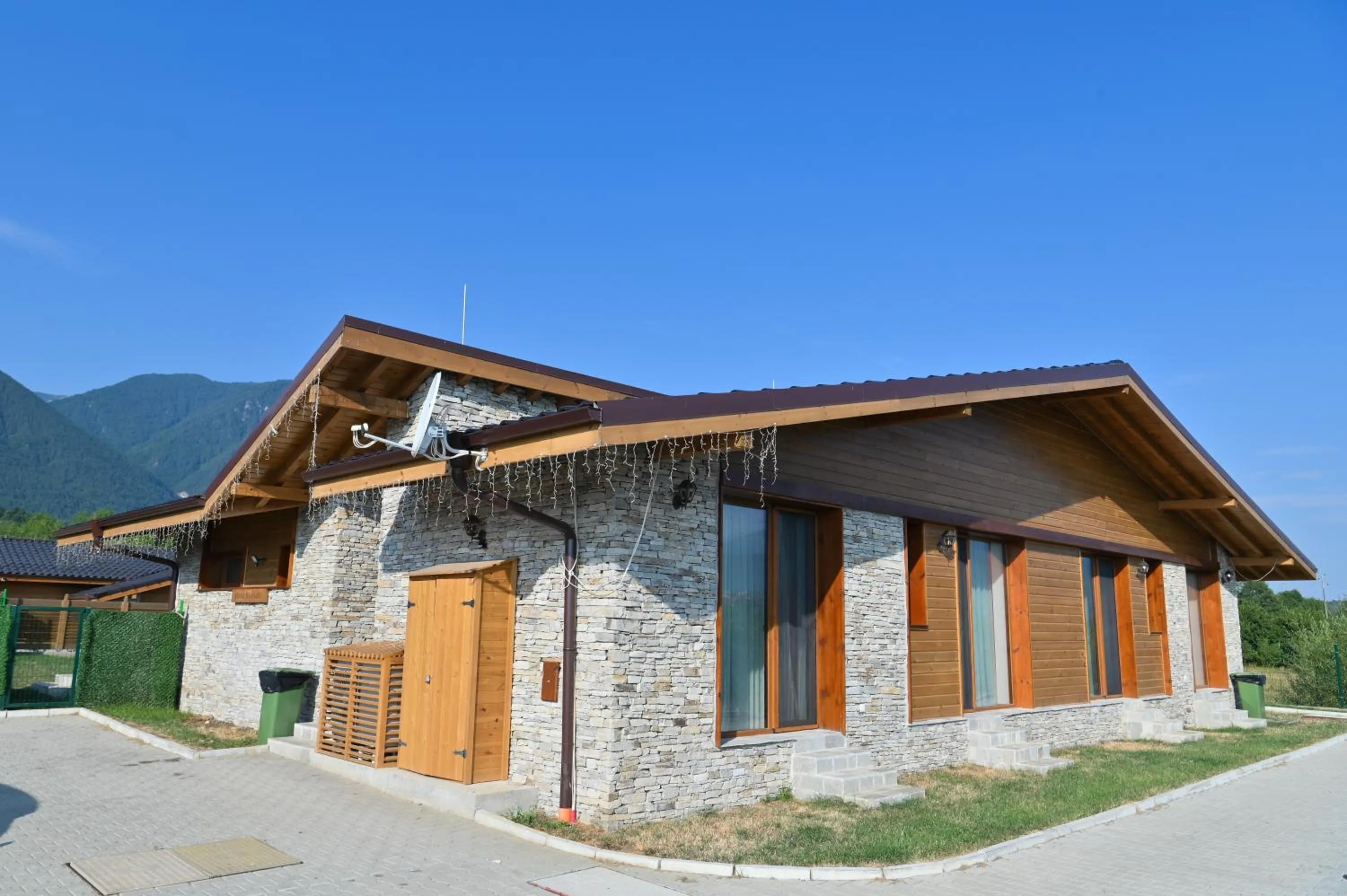 Property building in Villa Letizia & Raphael w Sauna near Pirin Golf Resort