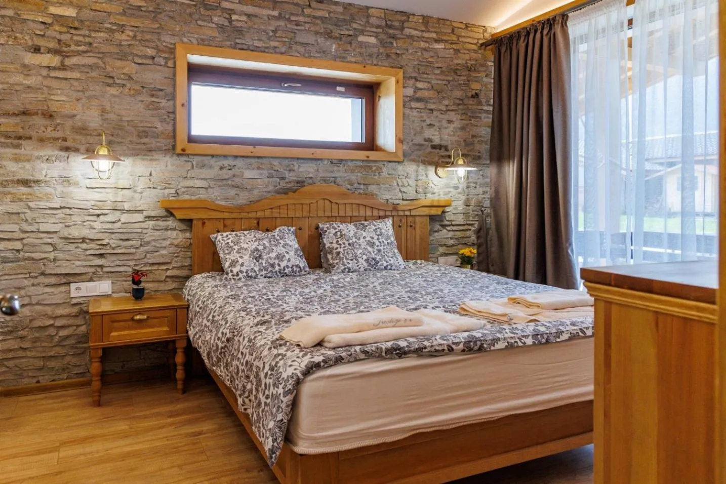 Bed in Villa Letizia & Raphael w Sauna near Pirin Golf Resort