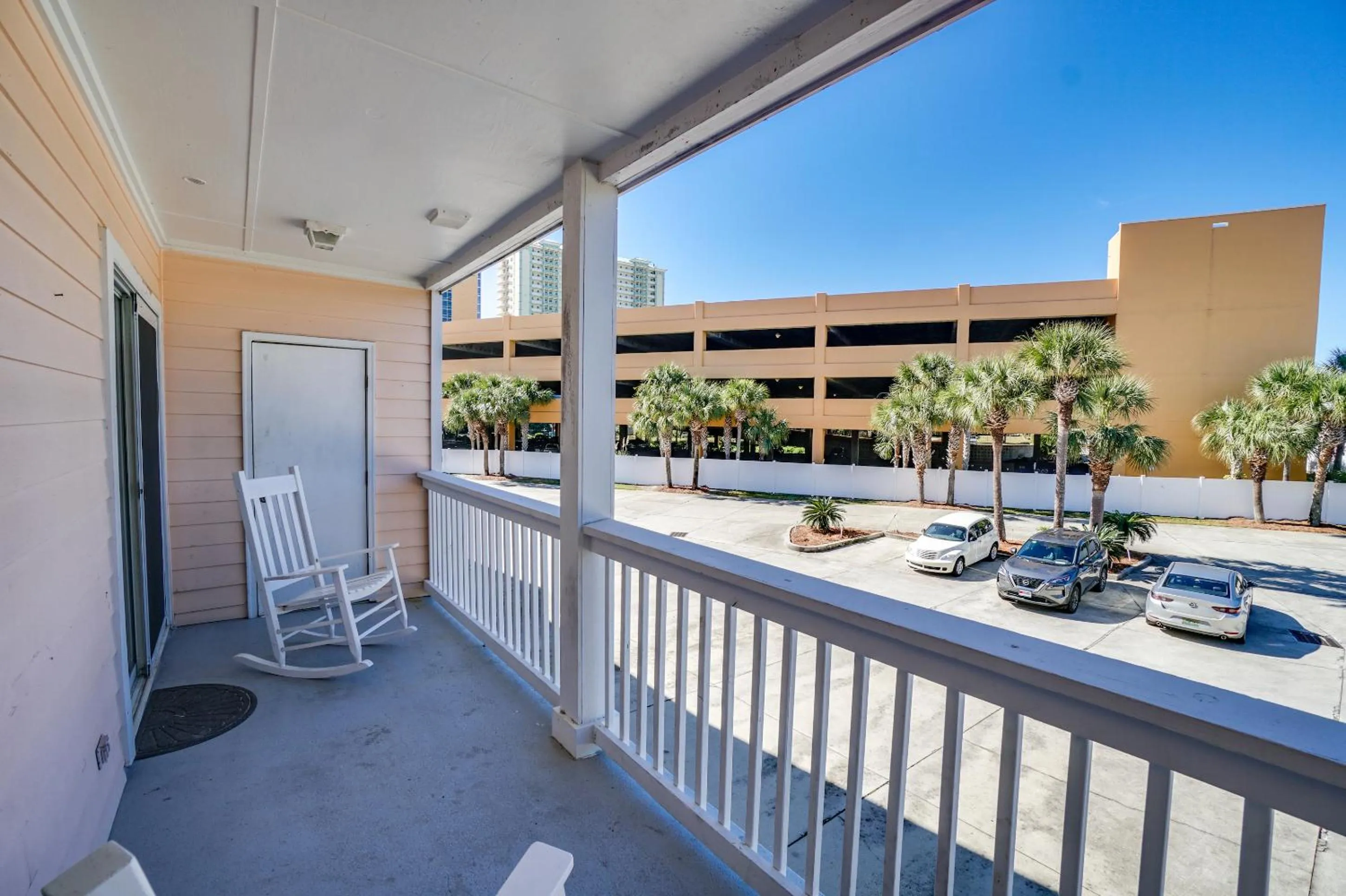 Balcony/Terrace in Peachtree Place Condominiums by Panhandle Getaways
