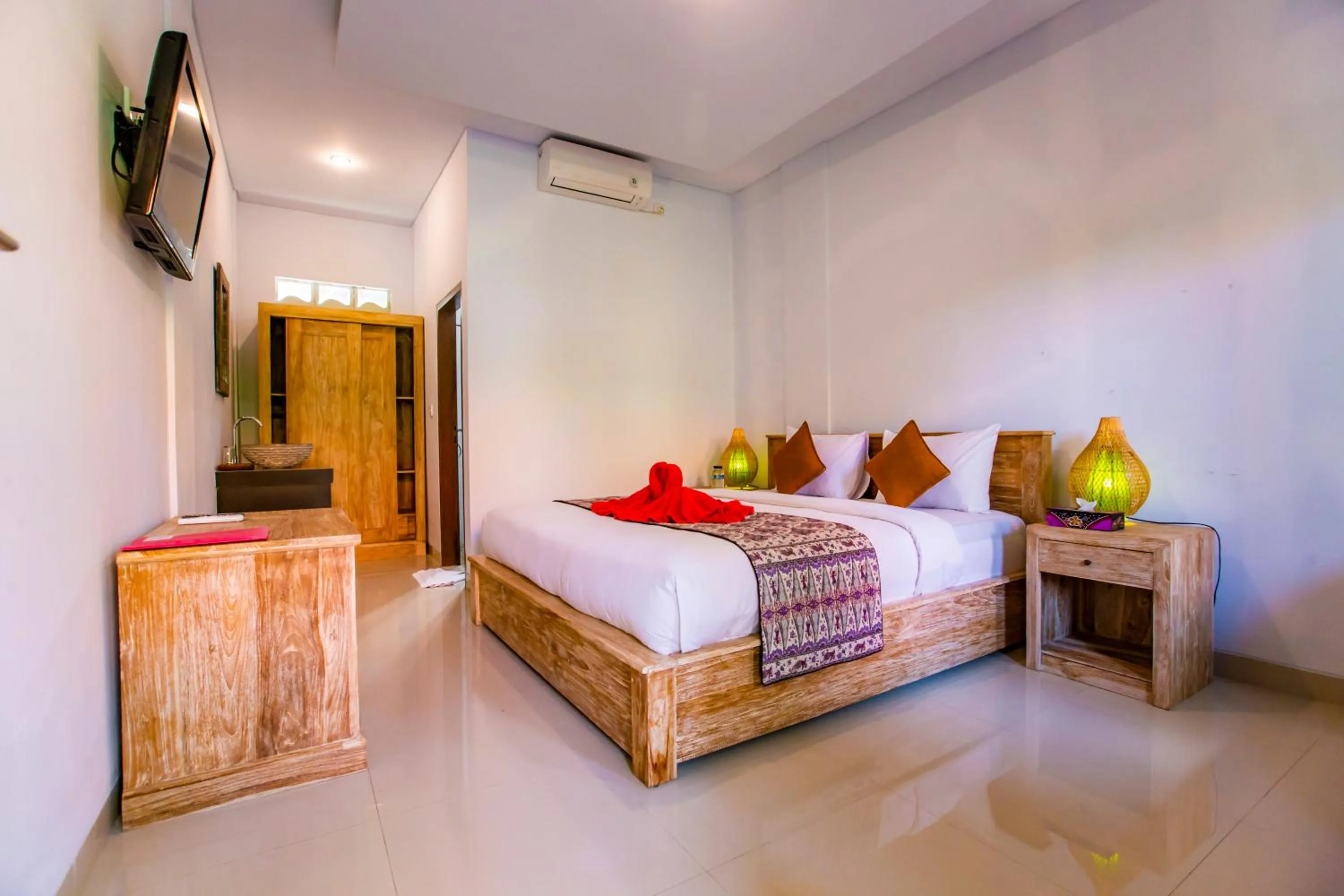 Deluxe Double Room in Dede Cottage Ubud