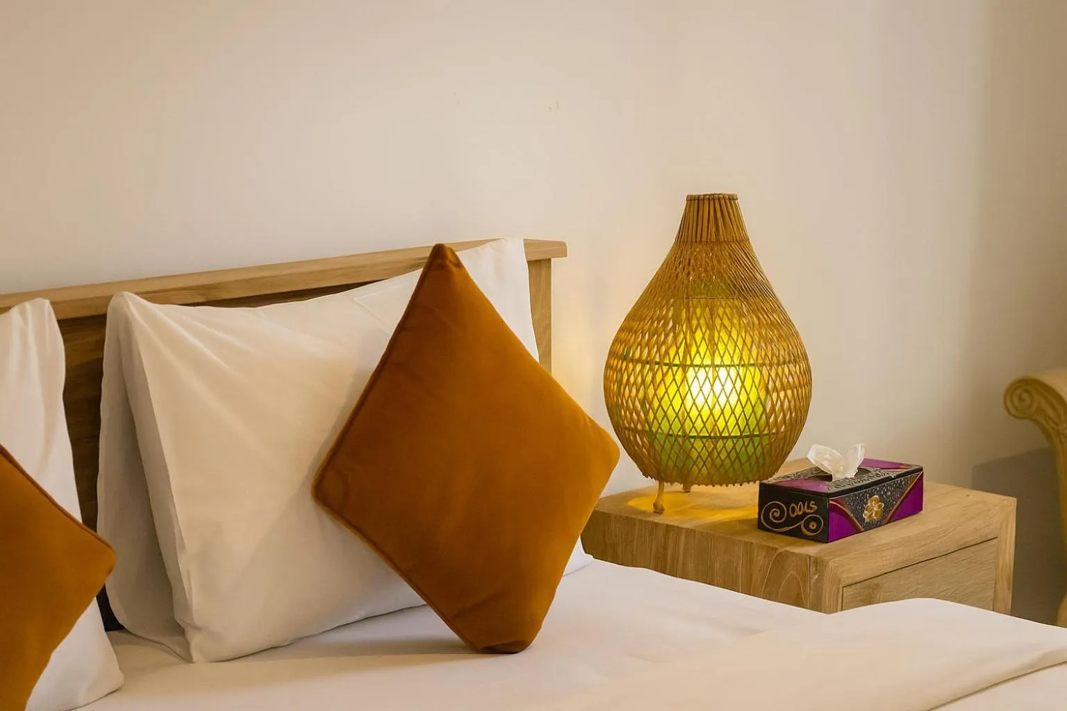 Bed in Dede Cottage Ubud