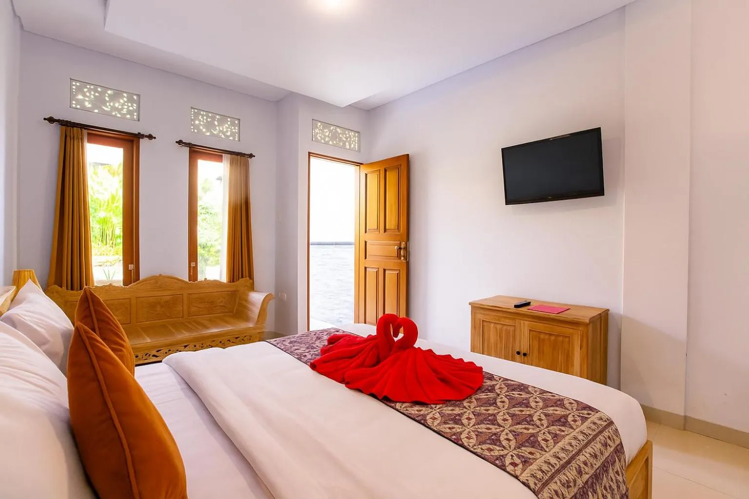 Bed in Dede Cottage Ubud