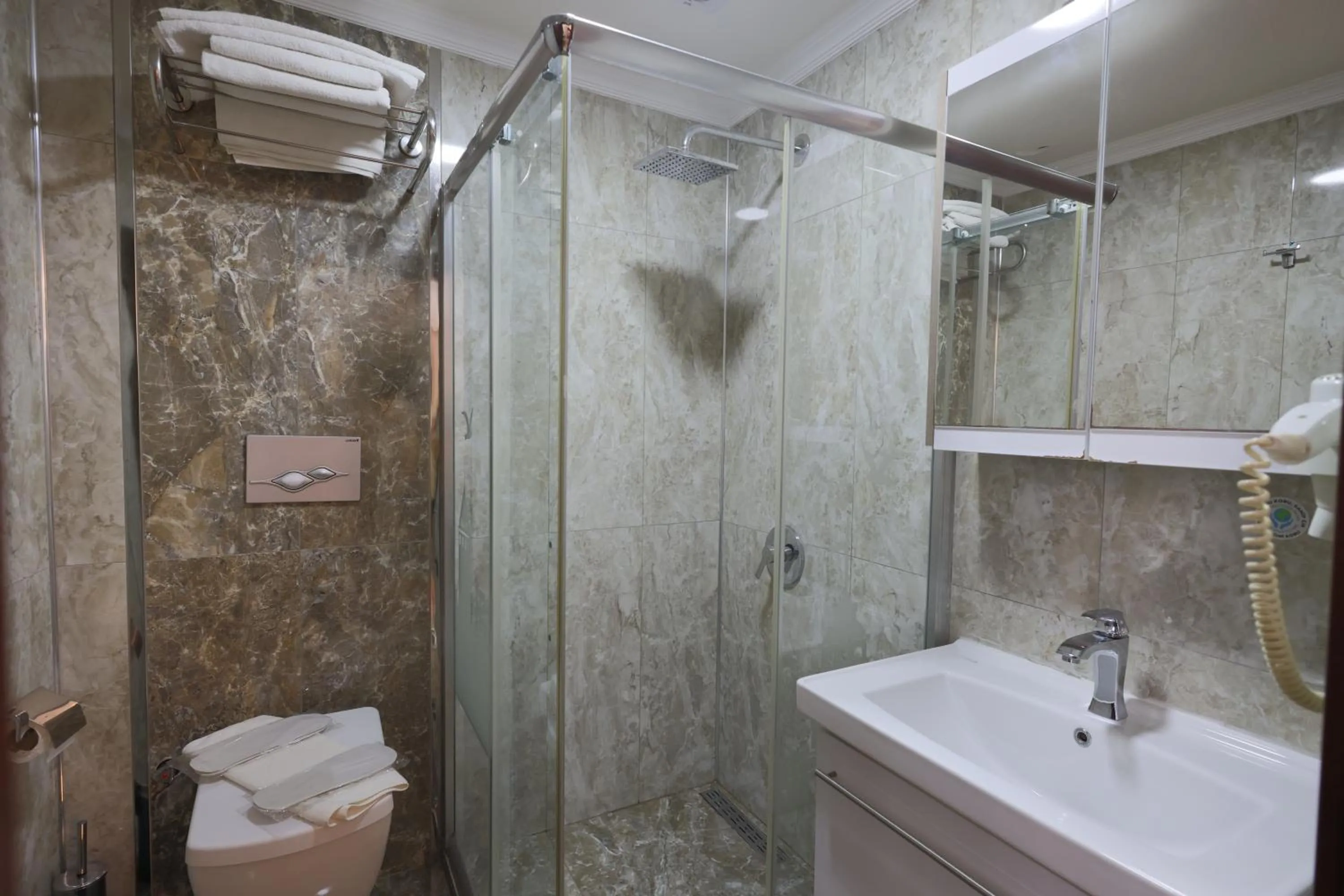 Shower in Olimpic Hotel