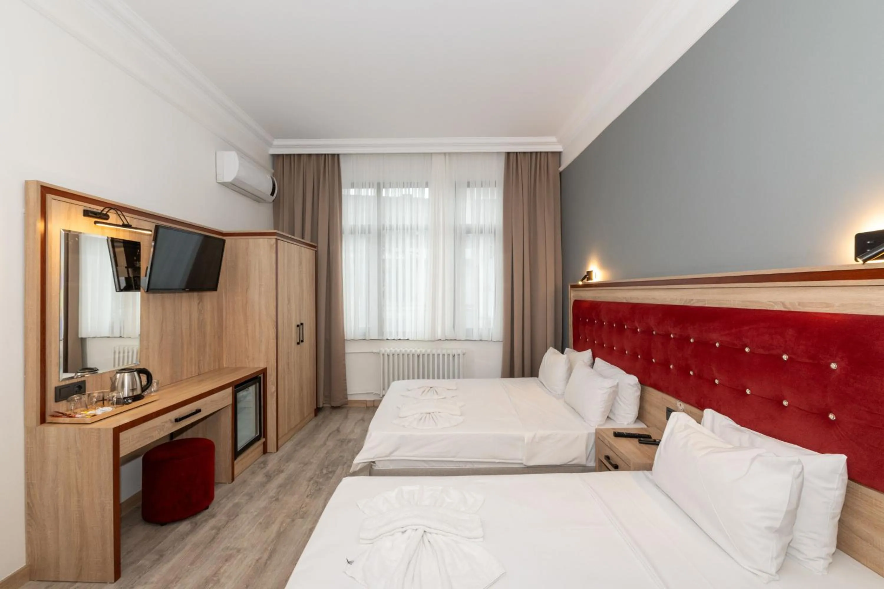 Bed in Olimpic Hotel