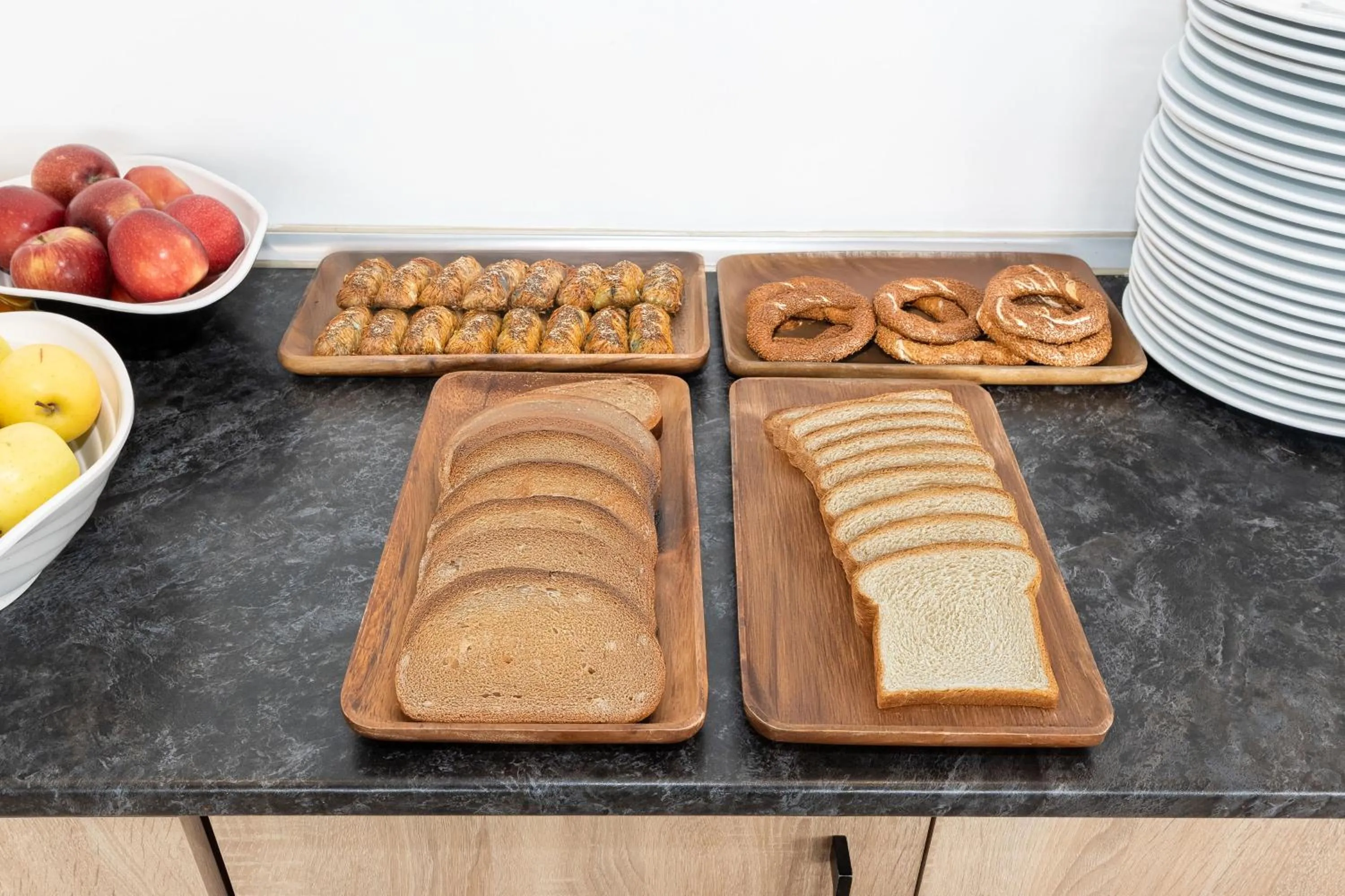 Food and drinks in Olimpic Hotel