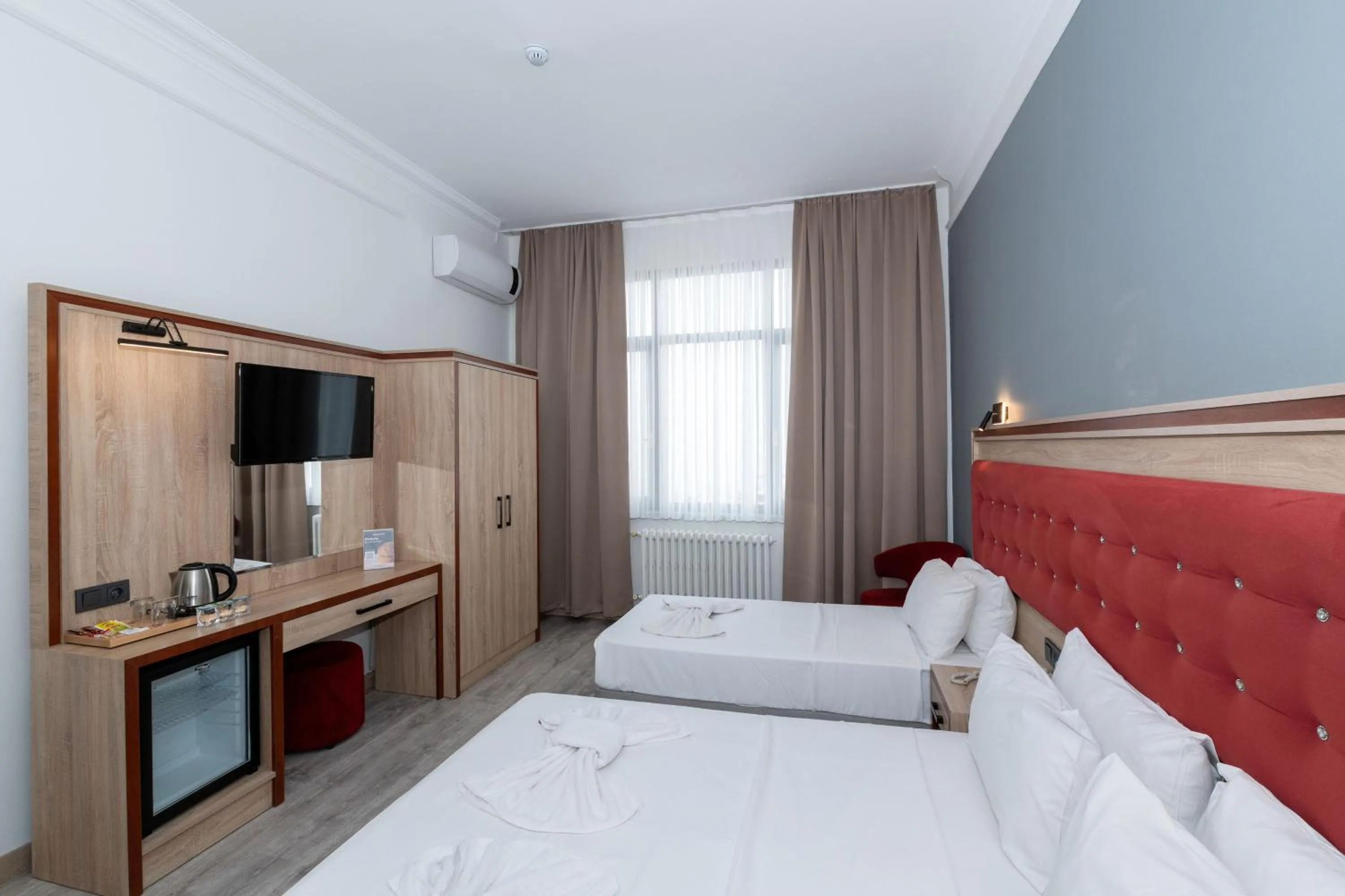 Bed in Olimpic Hotel