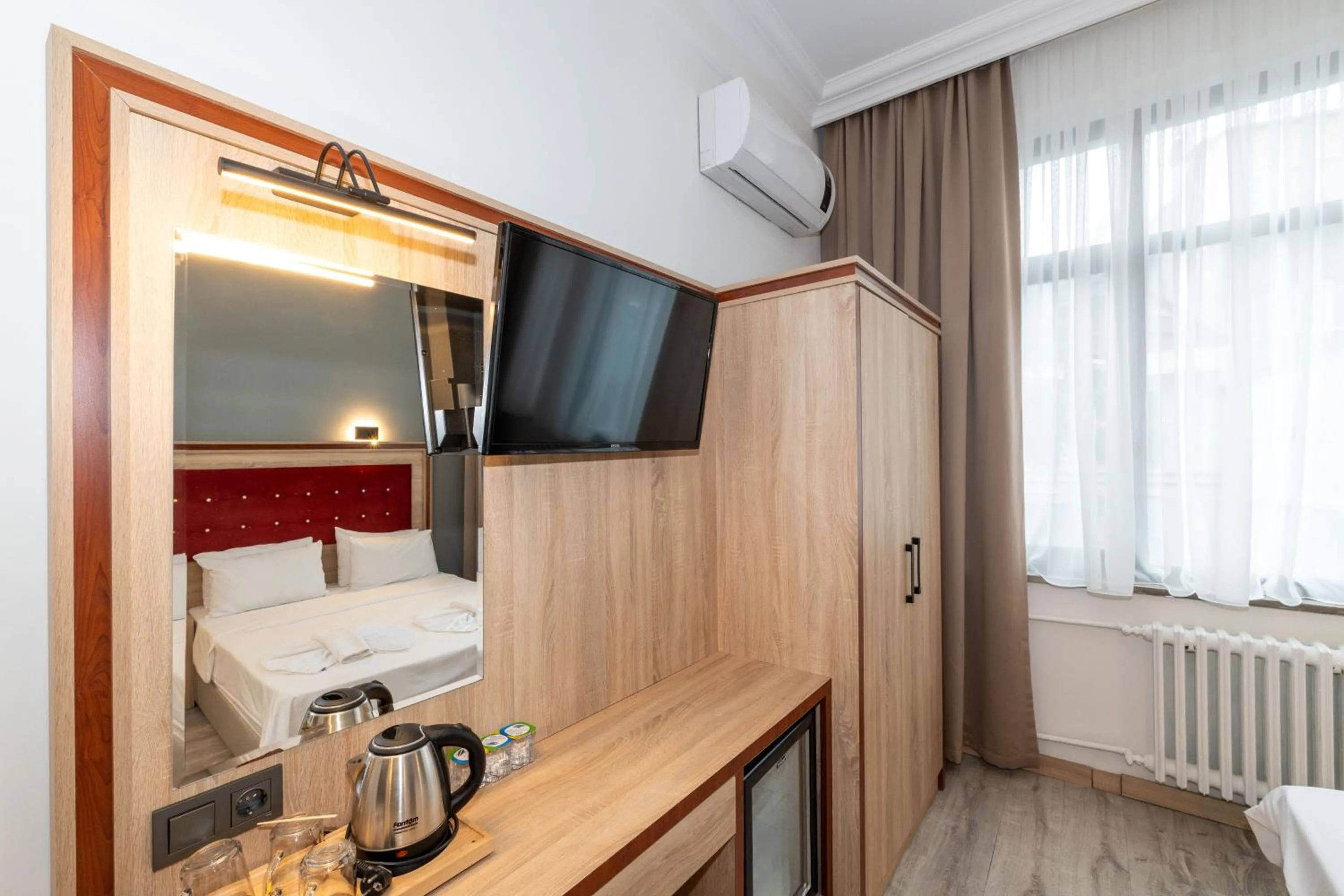 wardrobe, Bed in Olimpic Hotel