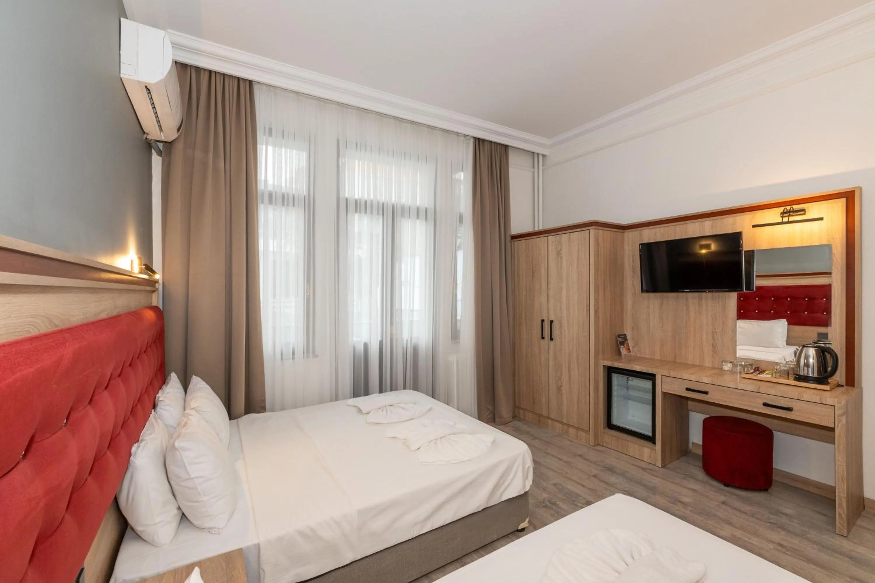 Bed in Olimpic Hotel