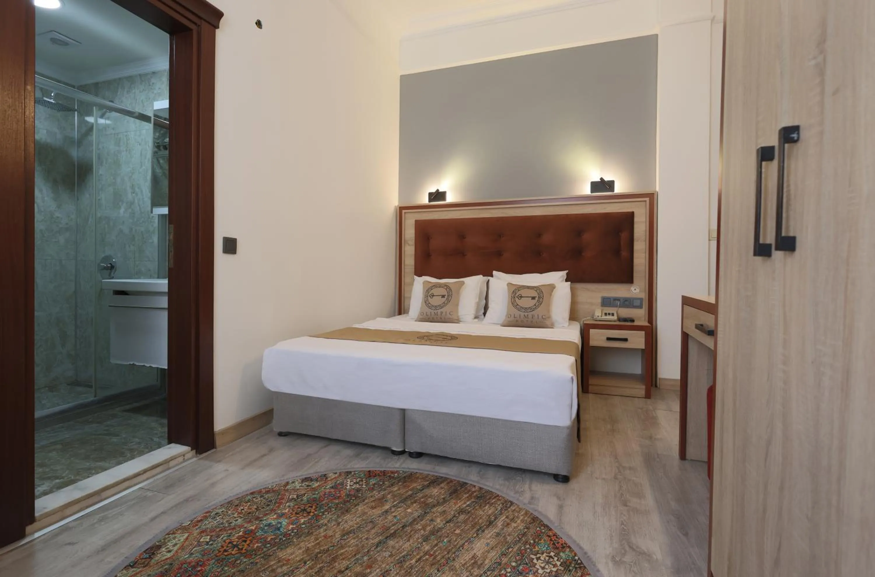 Bed in Olimpic Hotel