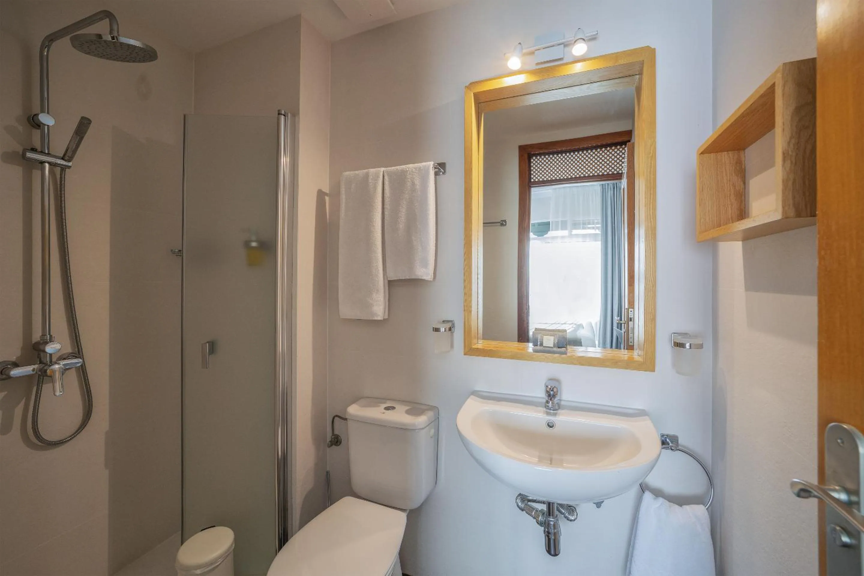 Bathroom in Hotel San Telmo