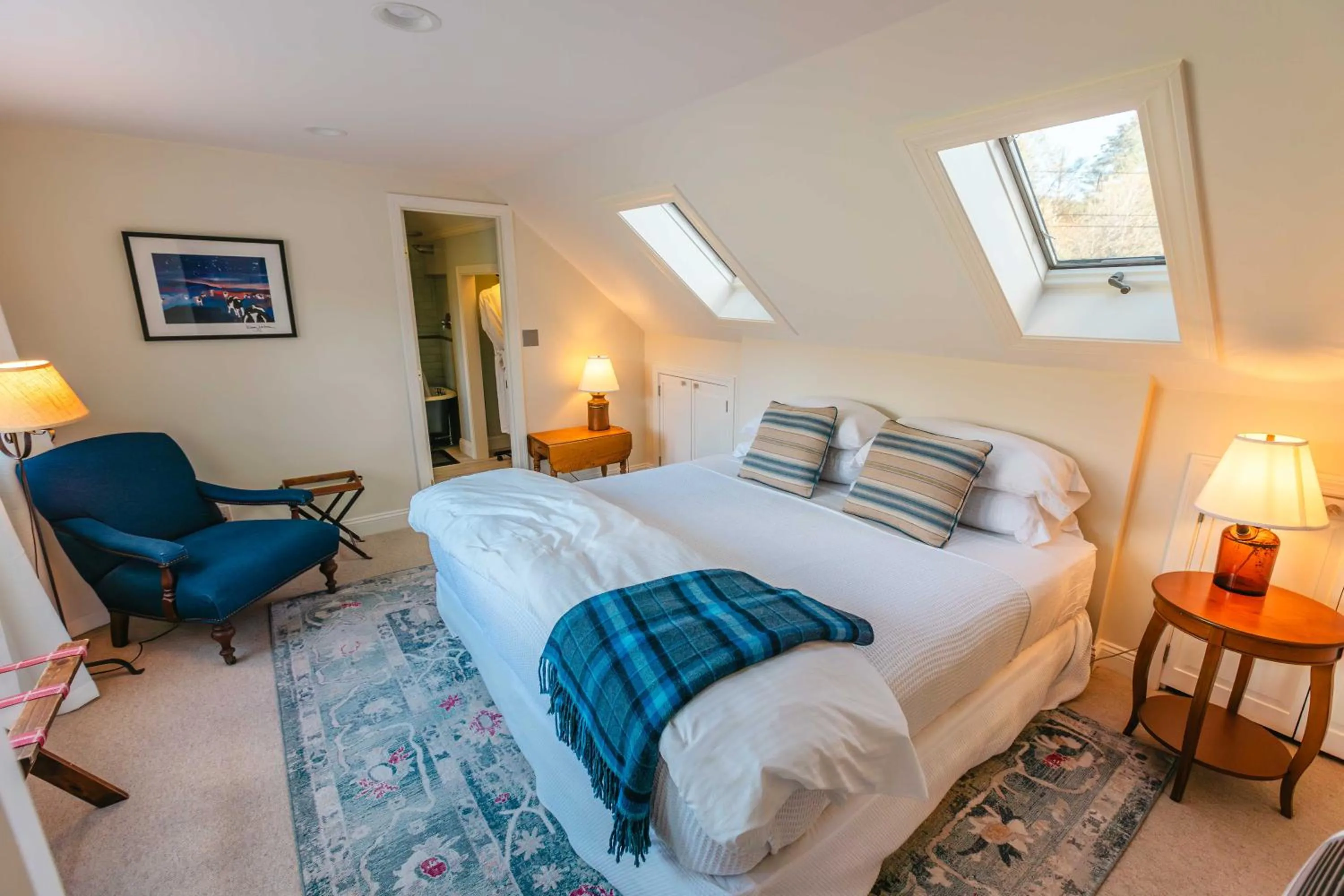 Bed in Hill Farm Inn - Manchester