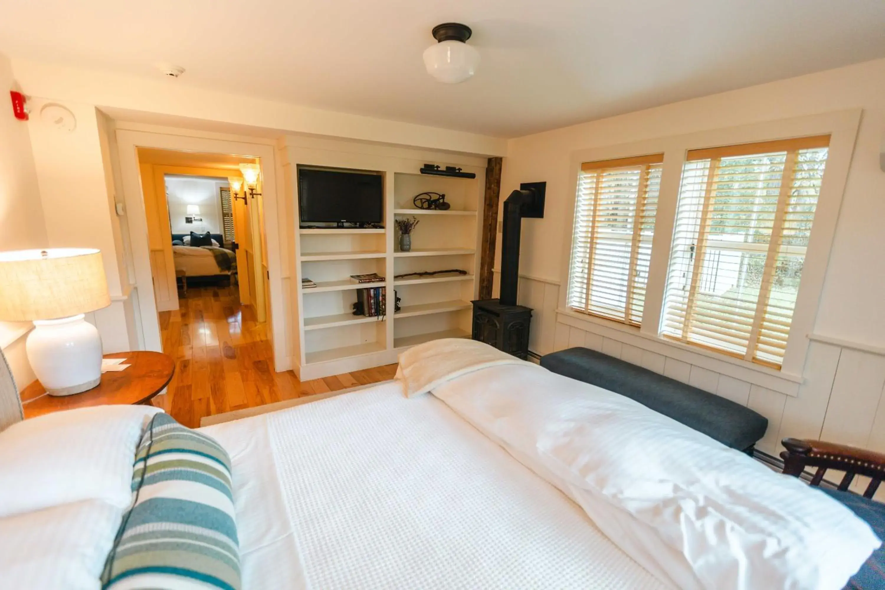 Suite in Hill Farm Inn - Manchester Suite in Hill Farm Inn - Manchester