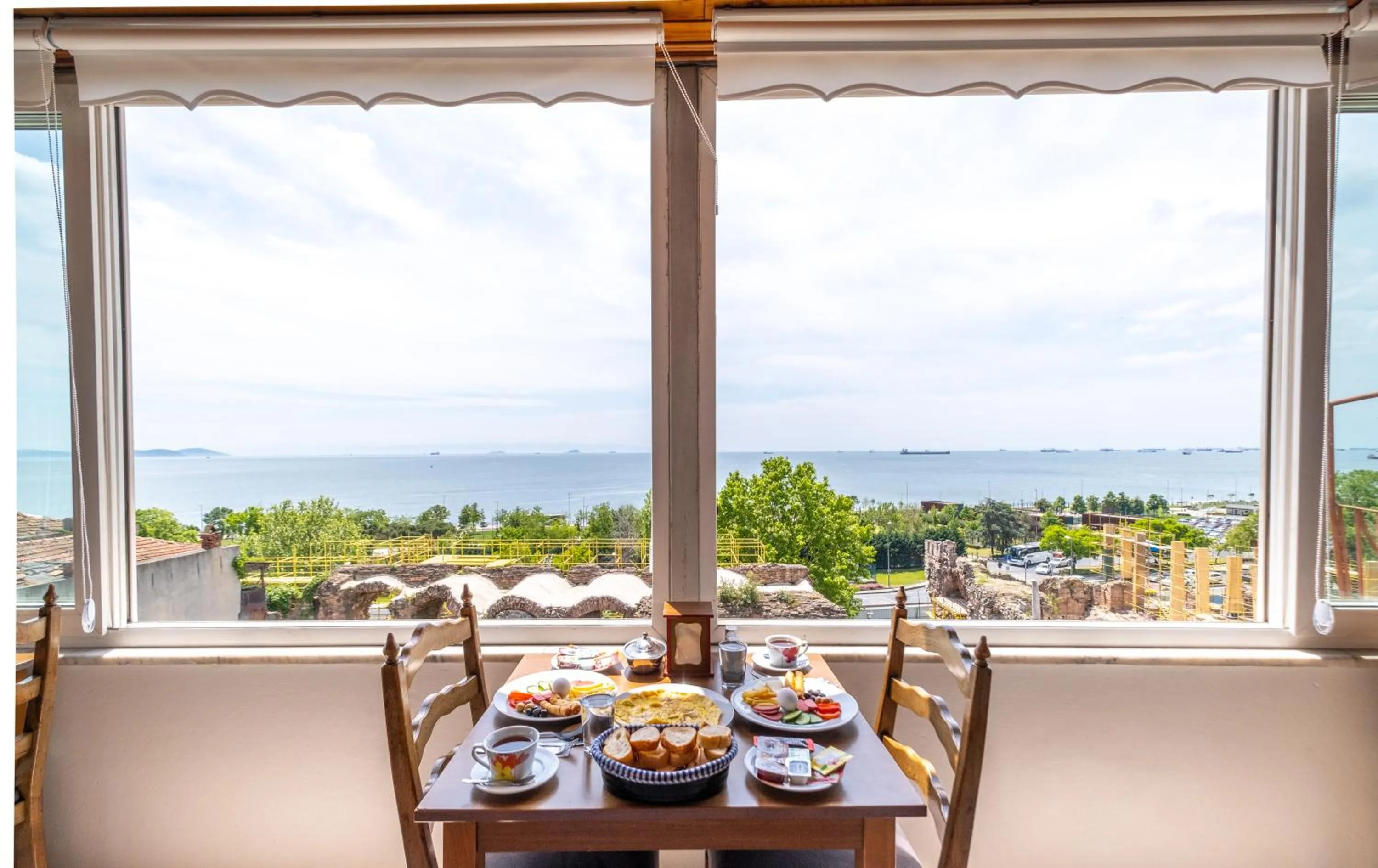 Restaurant/places to eat in Sur Hotel Sultanahmet