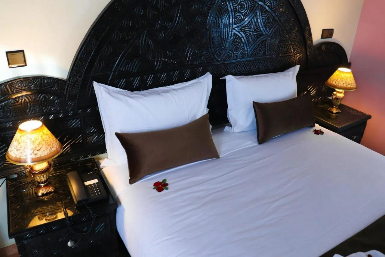 Bed in Hôtel Riad Salam Agadir