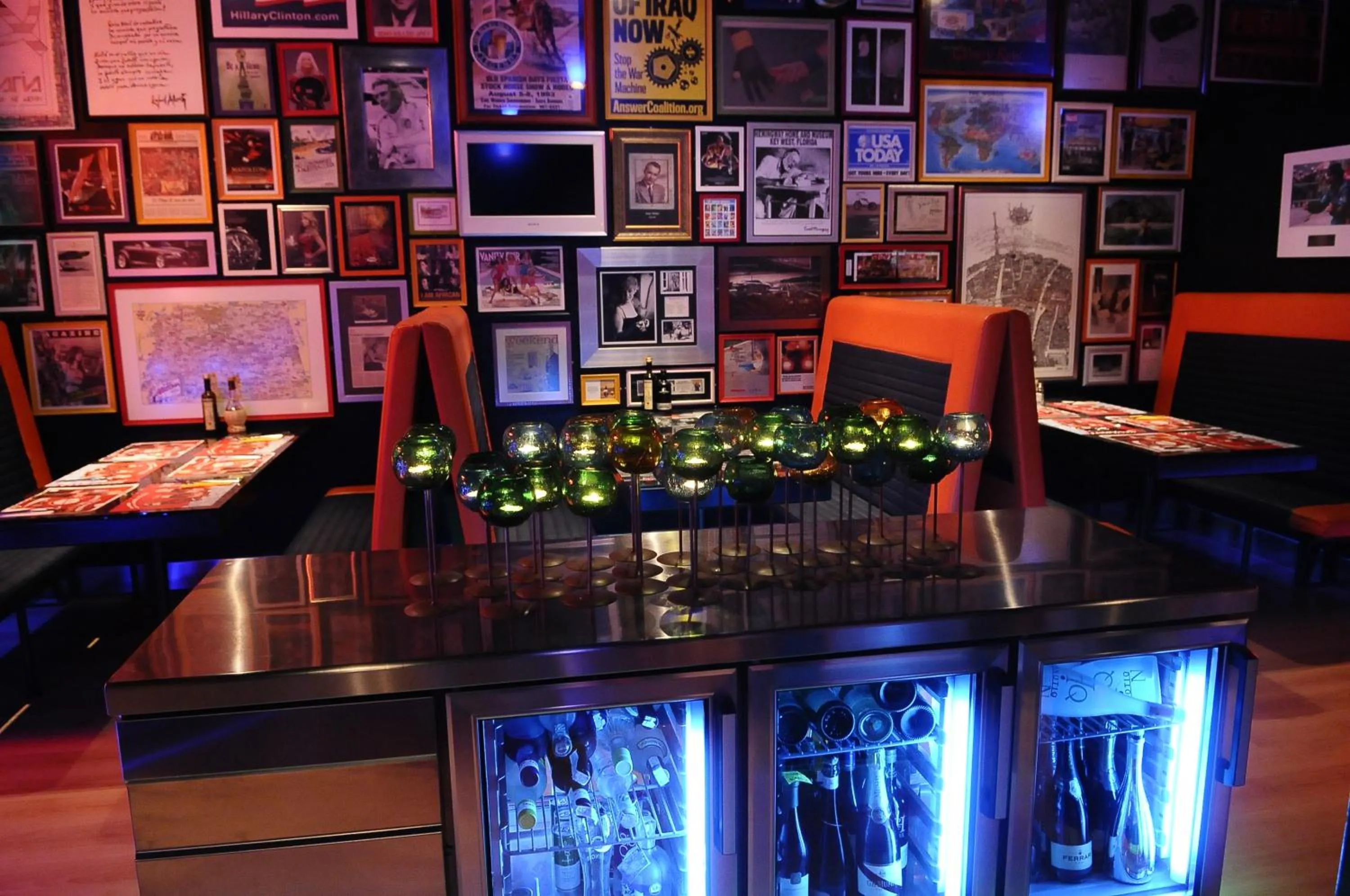 Restaurant/places to eat in Resotel