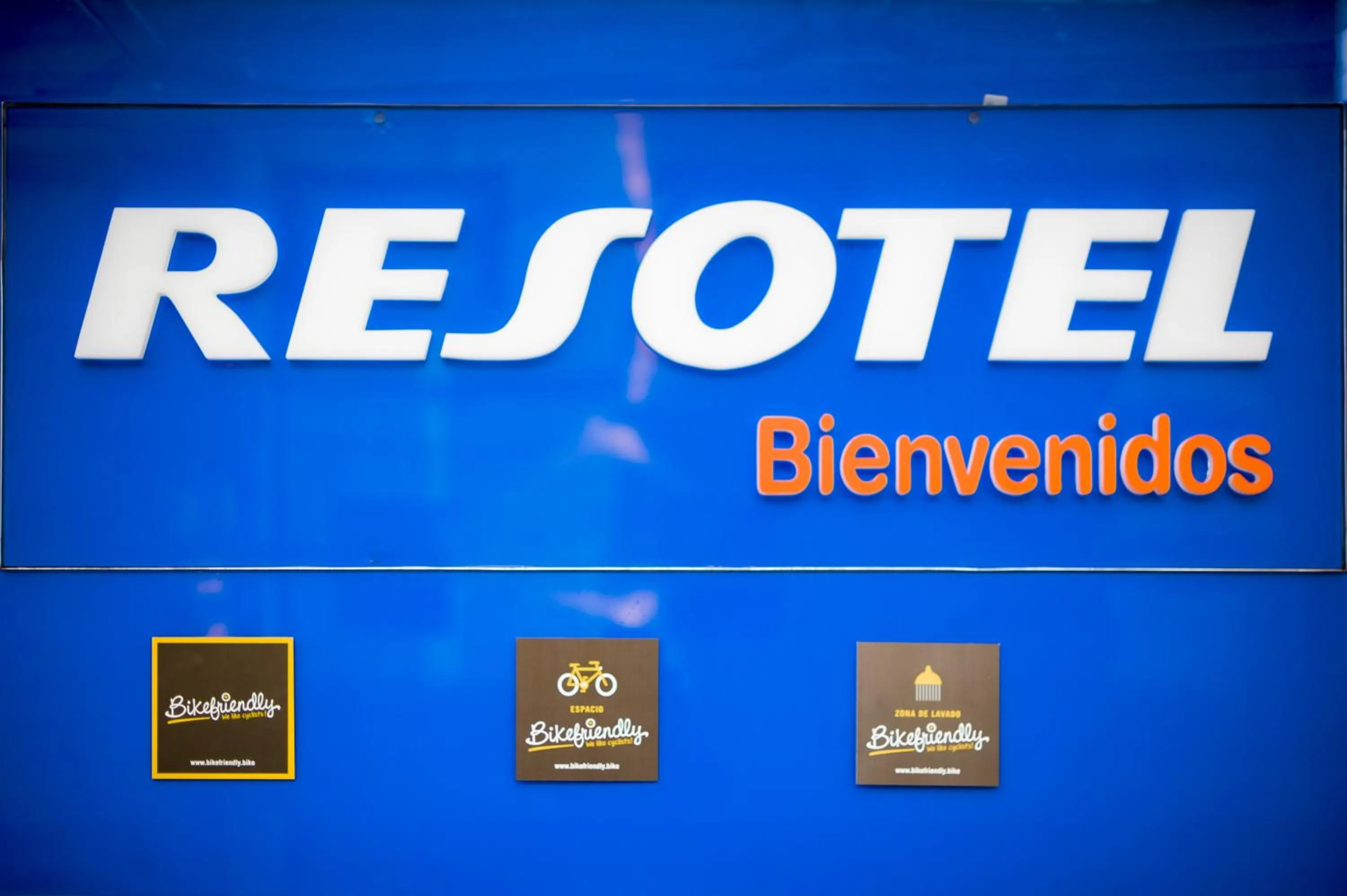 Property logo or sign in Resotel