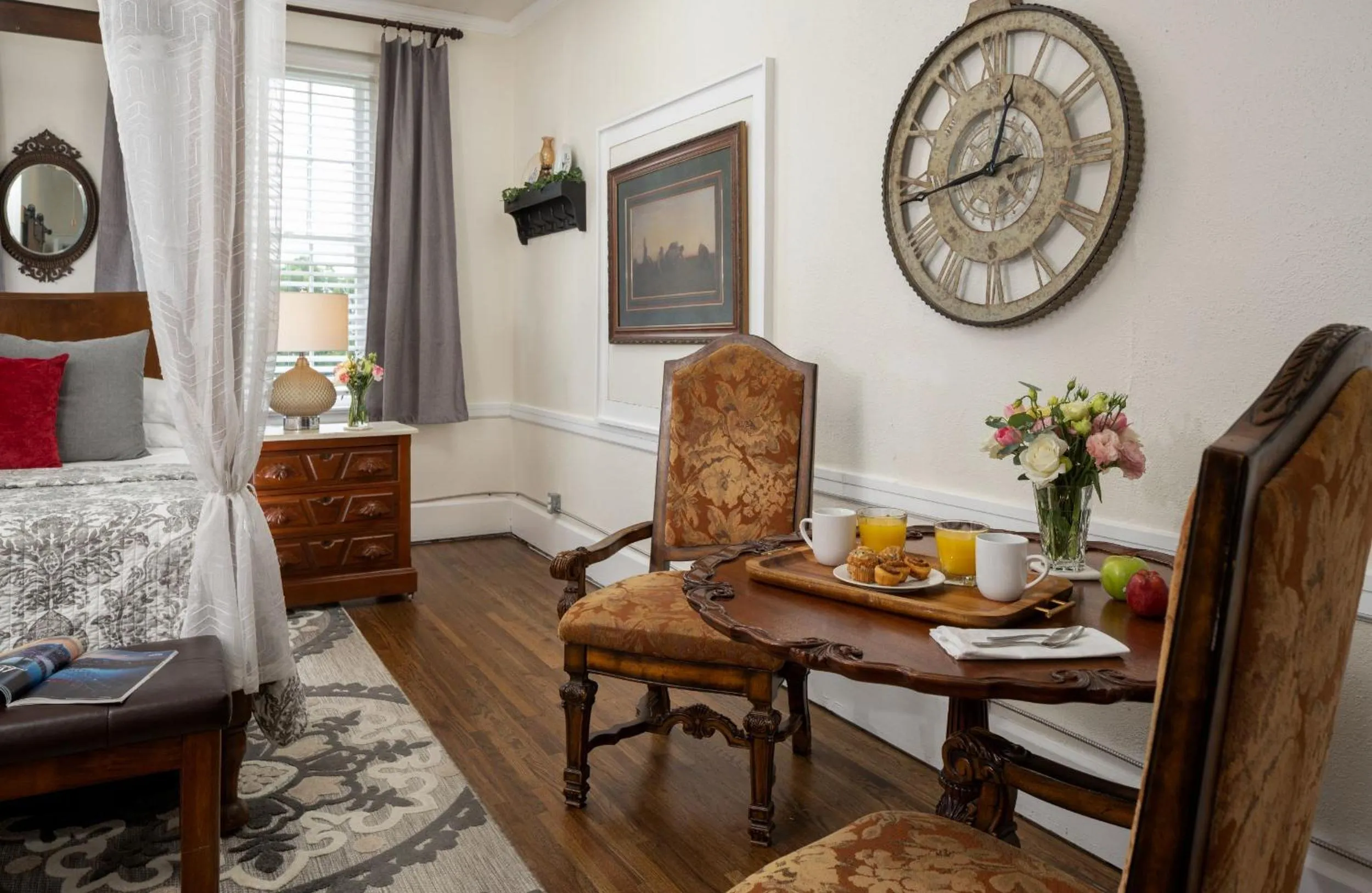 Seating area in Magnolia Manor and Chapel