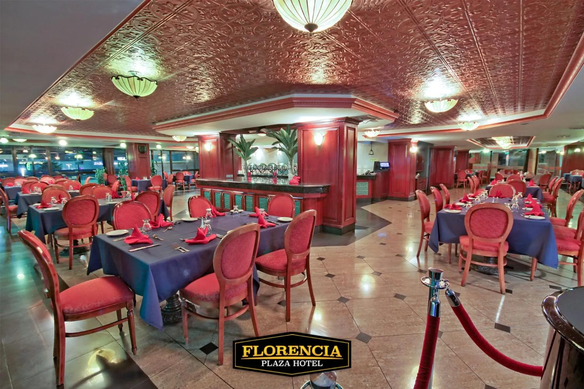 Restaurant/places to eat in FLORENCIA PLAZA HOTEL