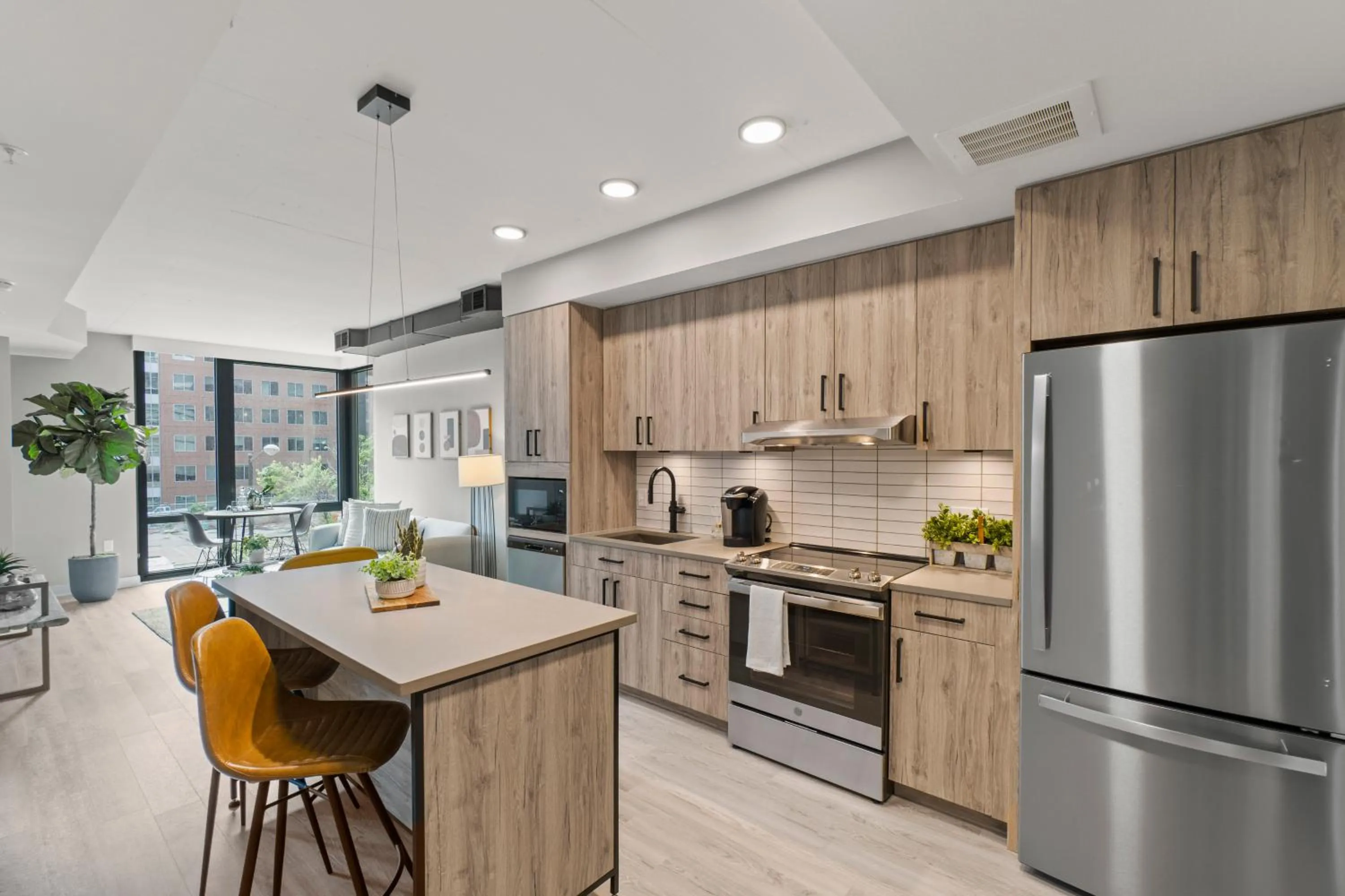 Kitchen or kitchenette in Coda on Half, a Placemakr Experience - Navy Yard