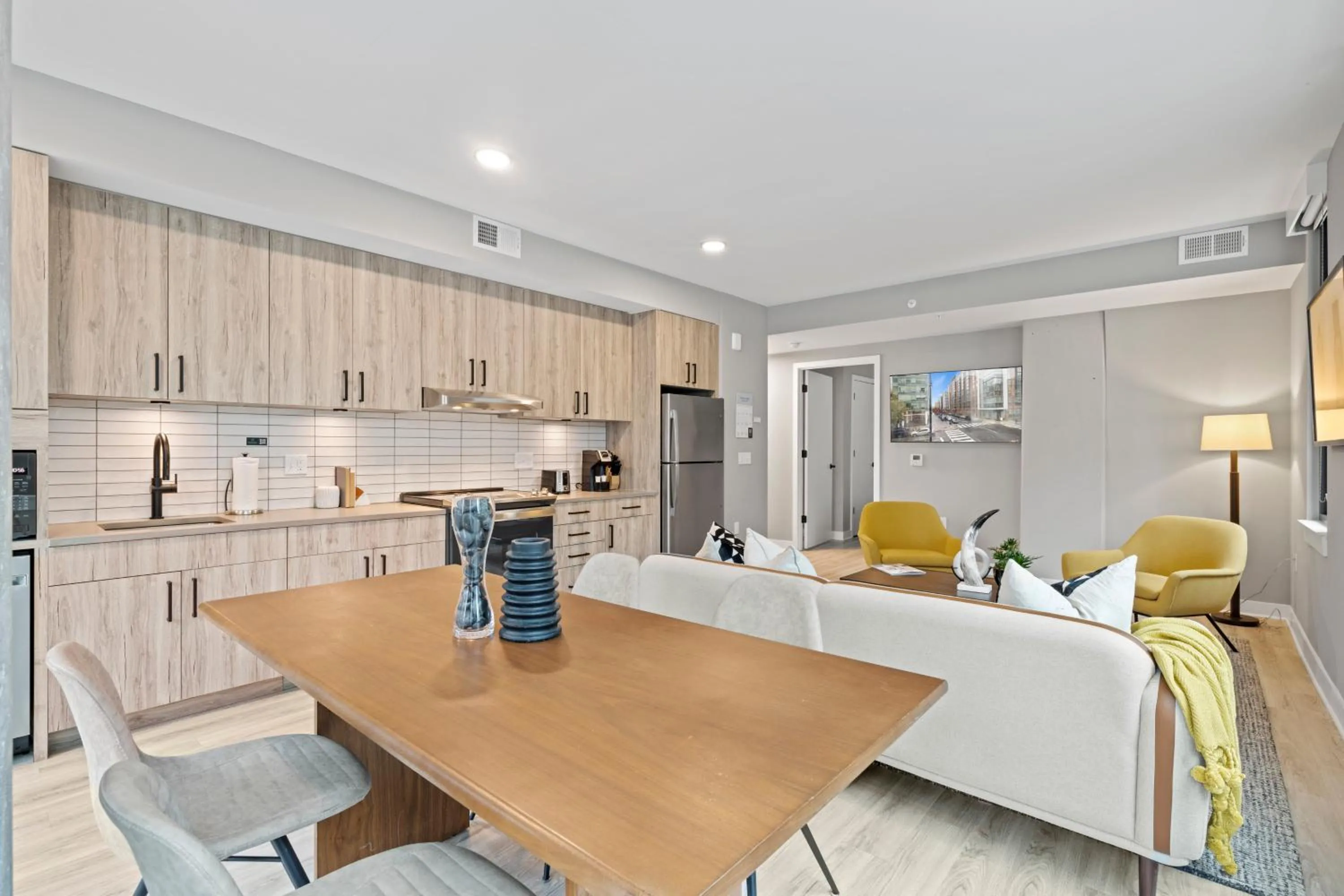 Kitchen or kitchenette in Coda on Half, a Placemakr Experience - Navy Yard