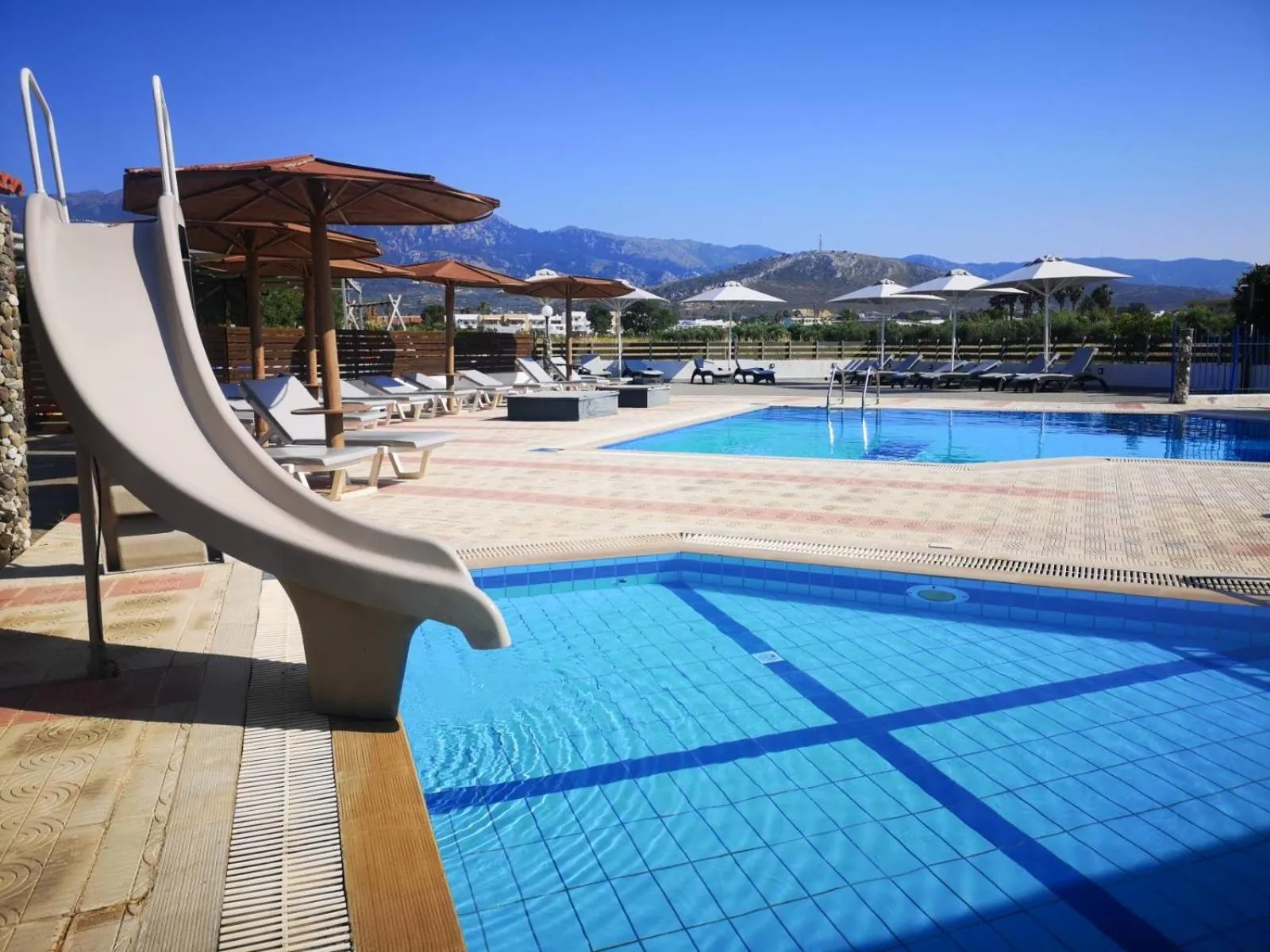 Swimming pool in Golden Sun