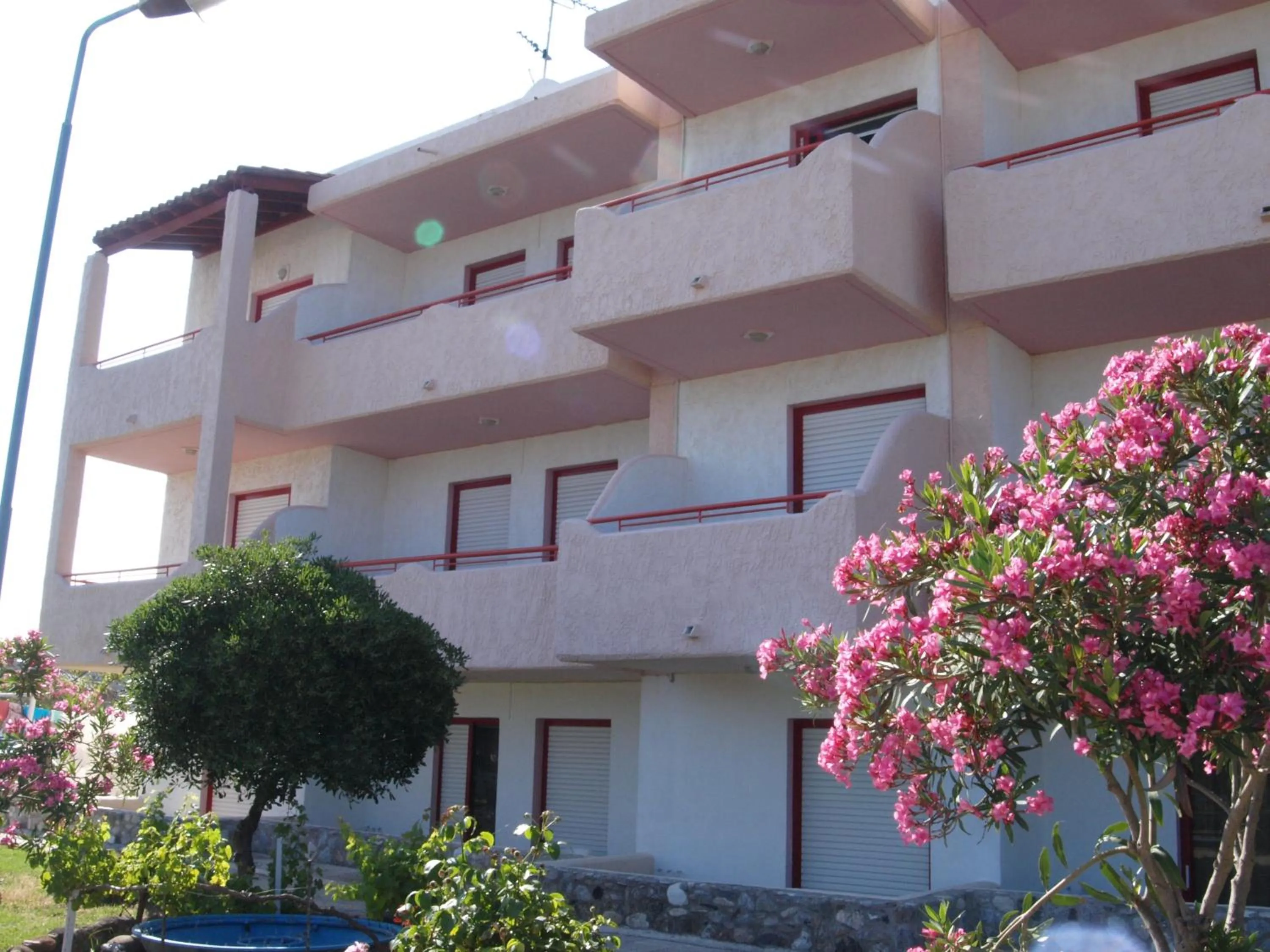 Facade/entrance in Golden Sun