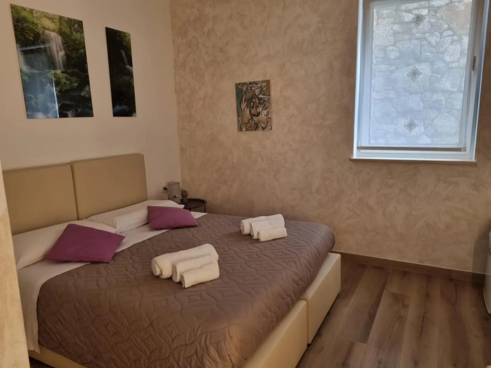 Photo of the whole room, Bed in Shamarè Resort ****