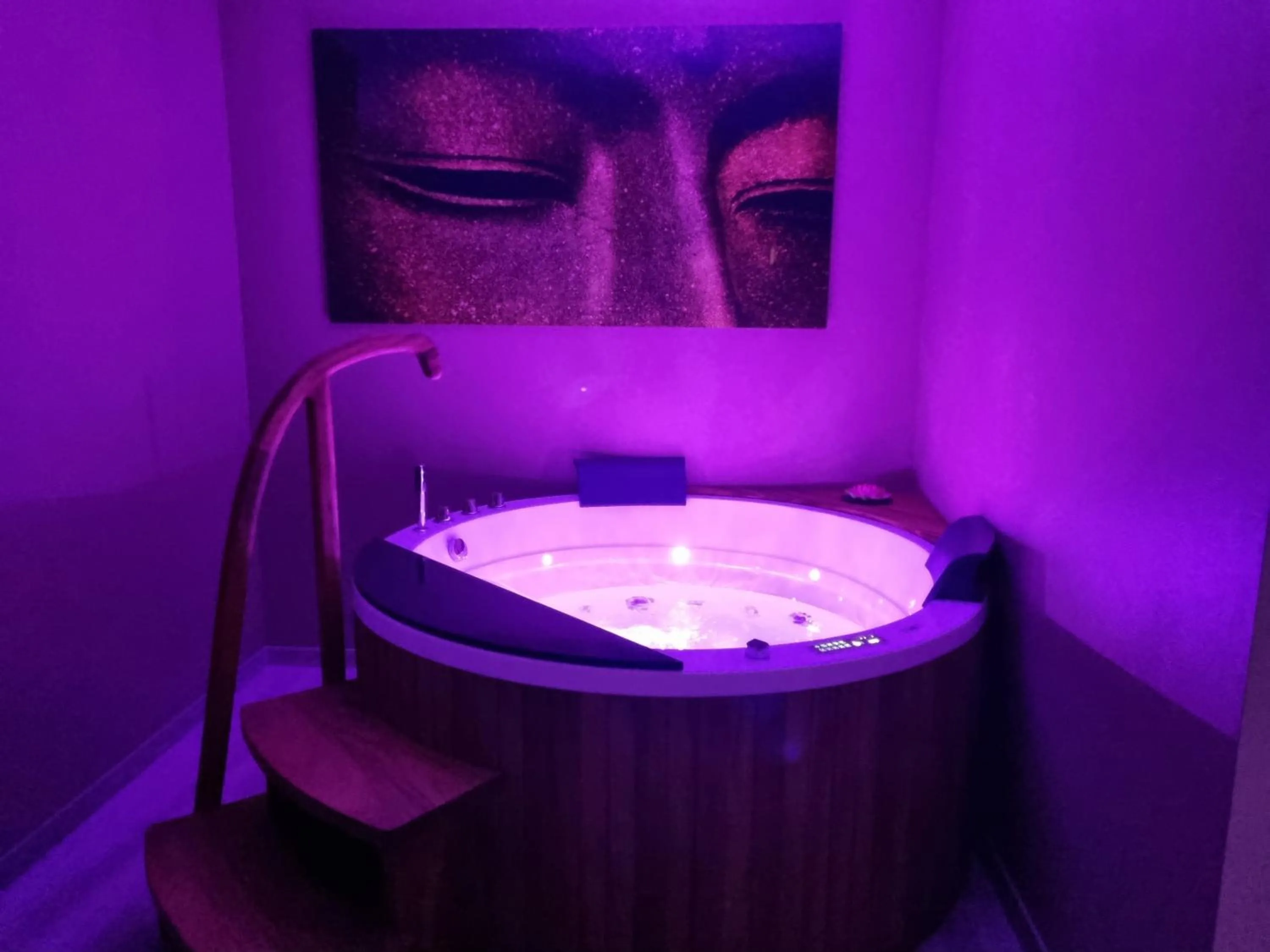 Hot Tub in Shamarè Resort ****