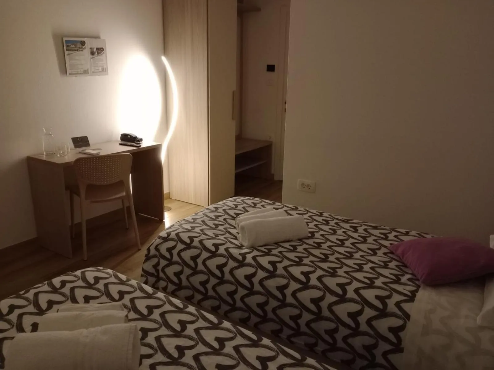 Photo of the whole room, Bed in Shamarè Resort ****