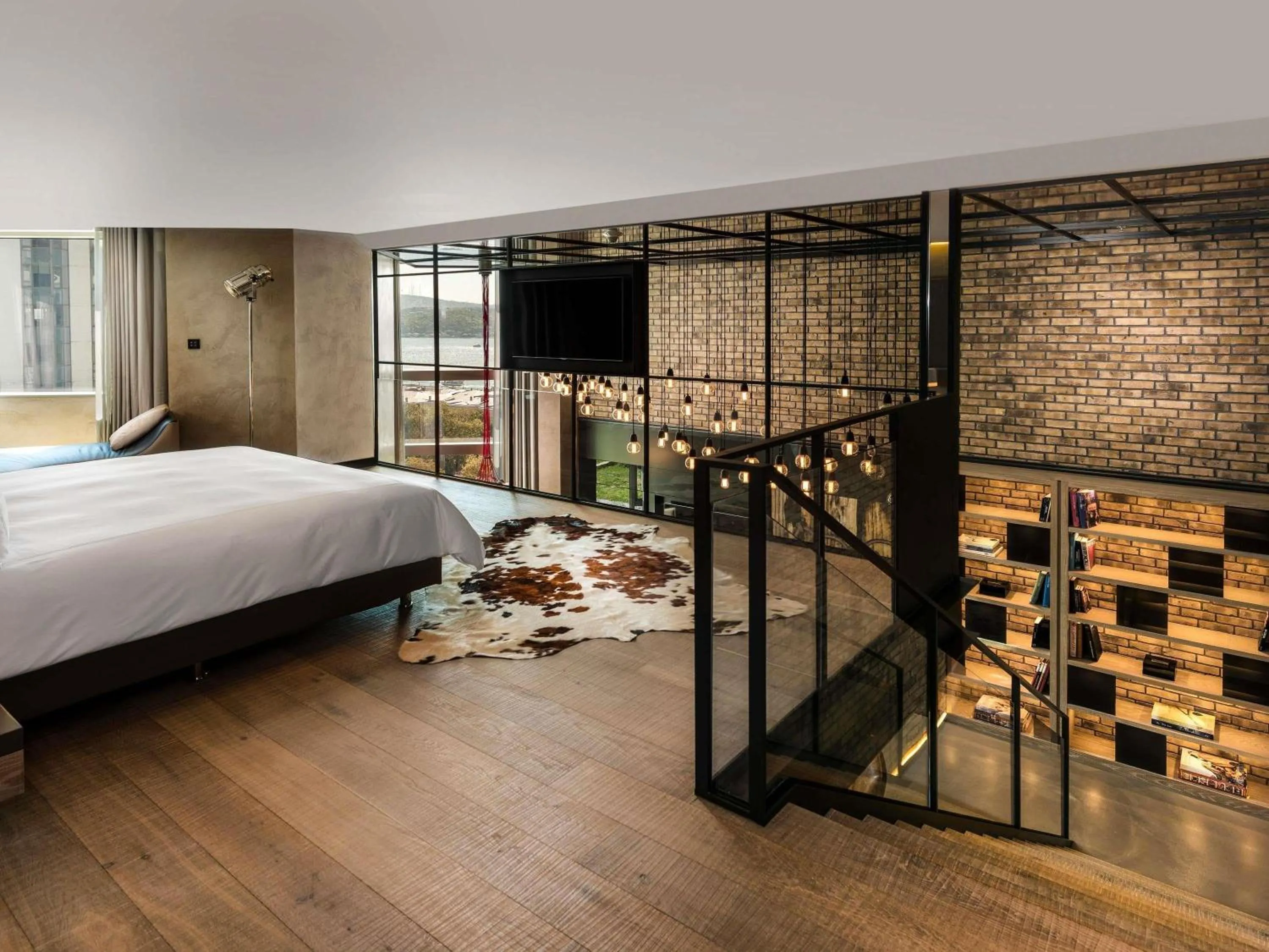 Bedroom, Bed in Swissotel The Bosphorus Istanbul