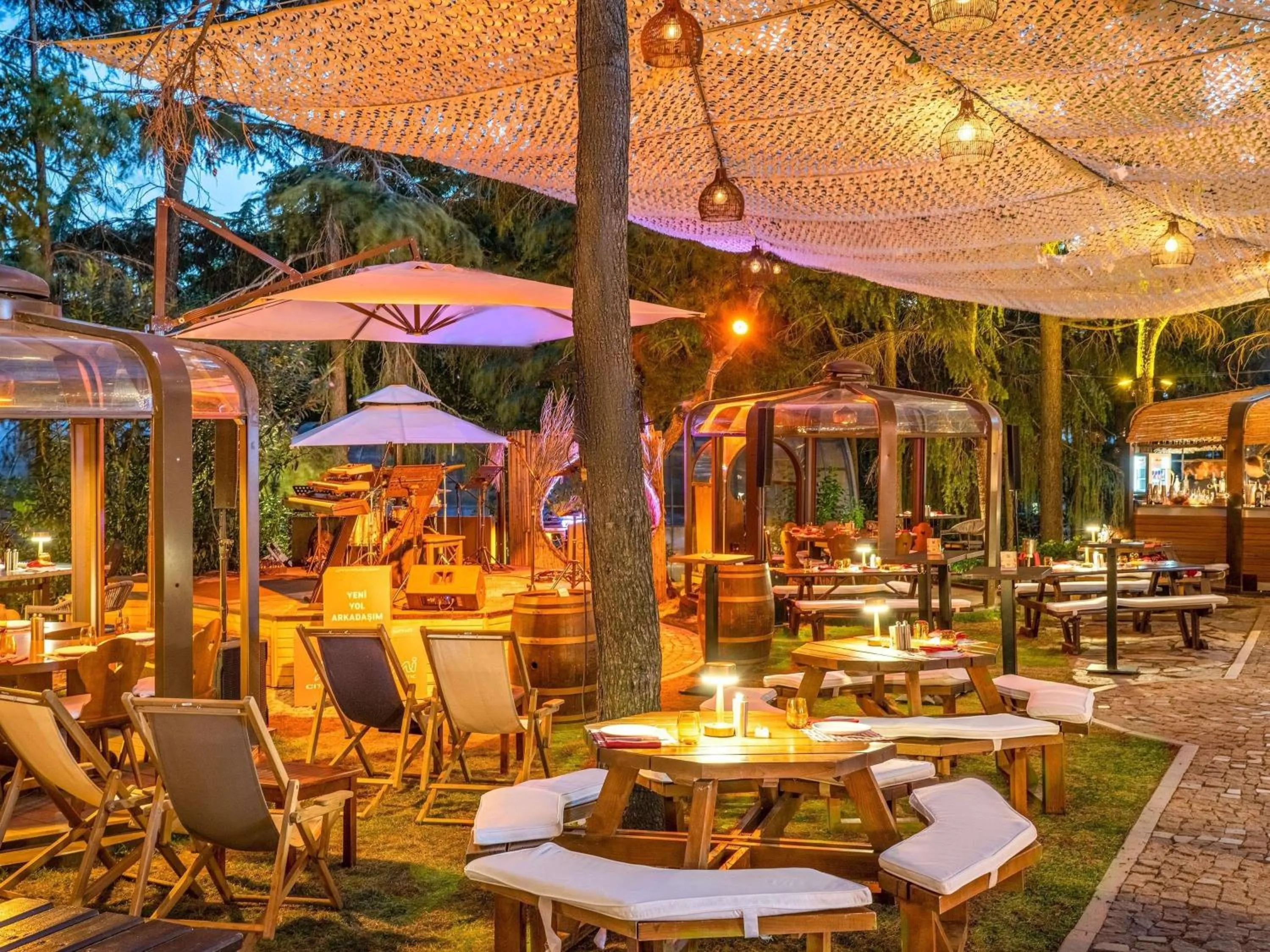 Restaurant/places to eat in Swissotel The Bosphorus Istanbul