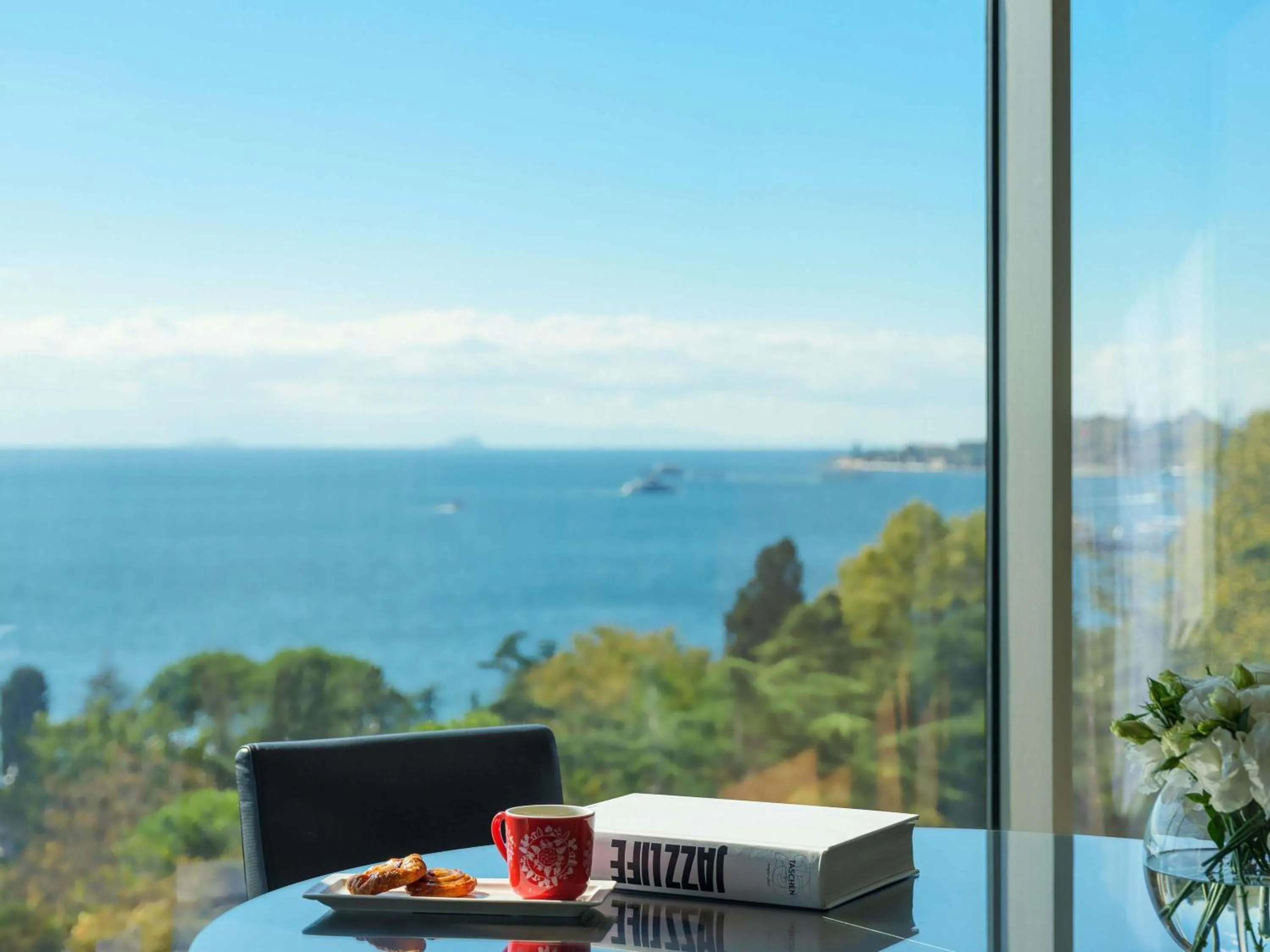 Bedroom in Swissotel The Bosphorus Istanbul