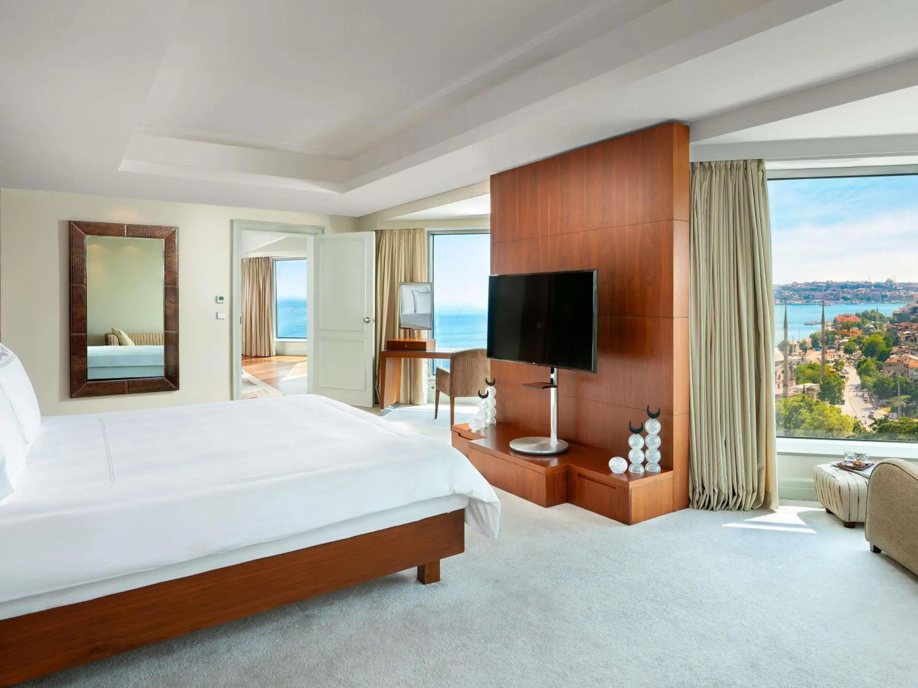 Ambassador Suite in Swissotel The Bosphorus Istanbul Ambassador Suite in Swissotel The Bosphorus Istanbul