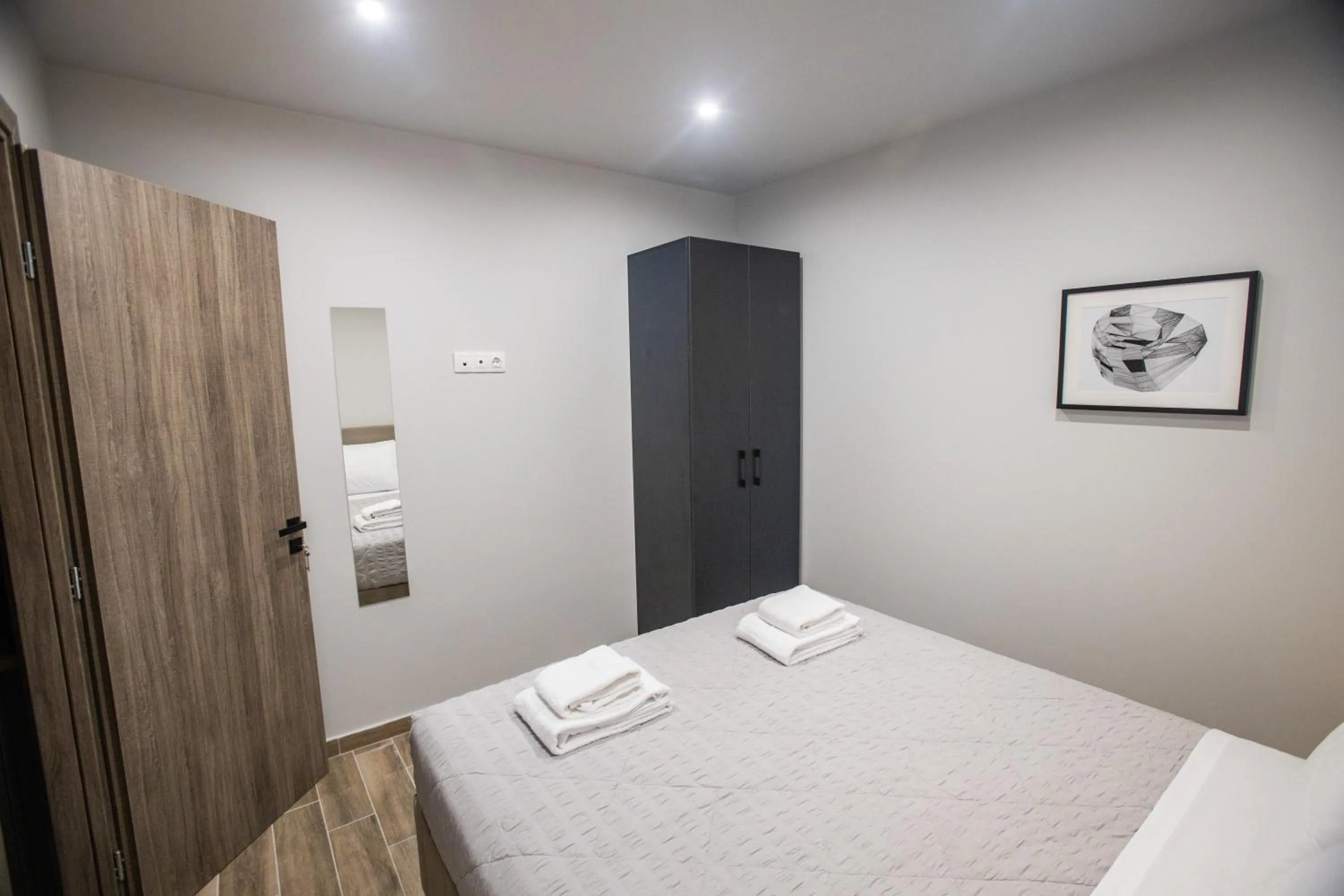 Bedroom, Bed in Raise Averof Serviced Apartments