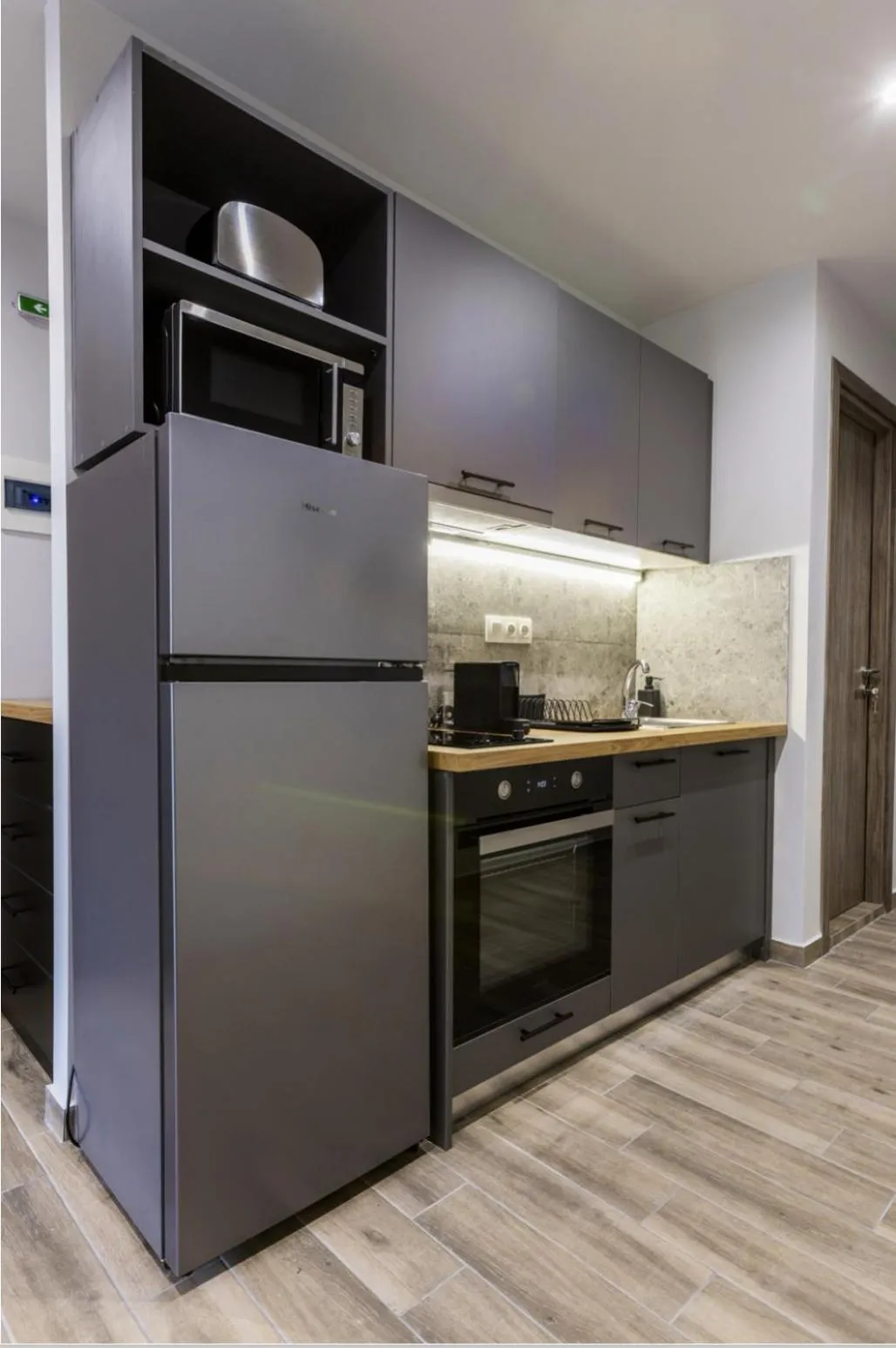 Raise Averof Serviced Apartments