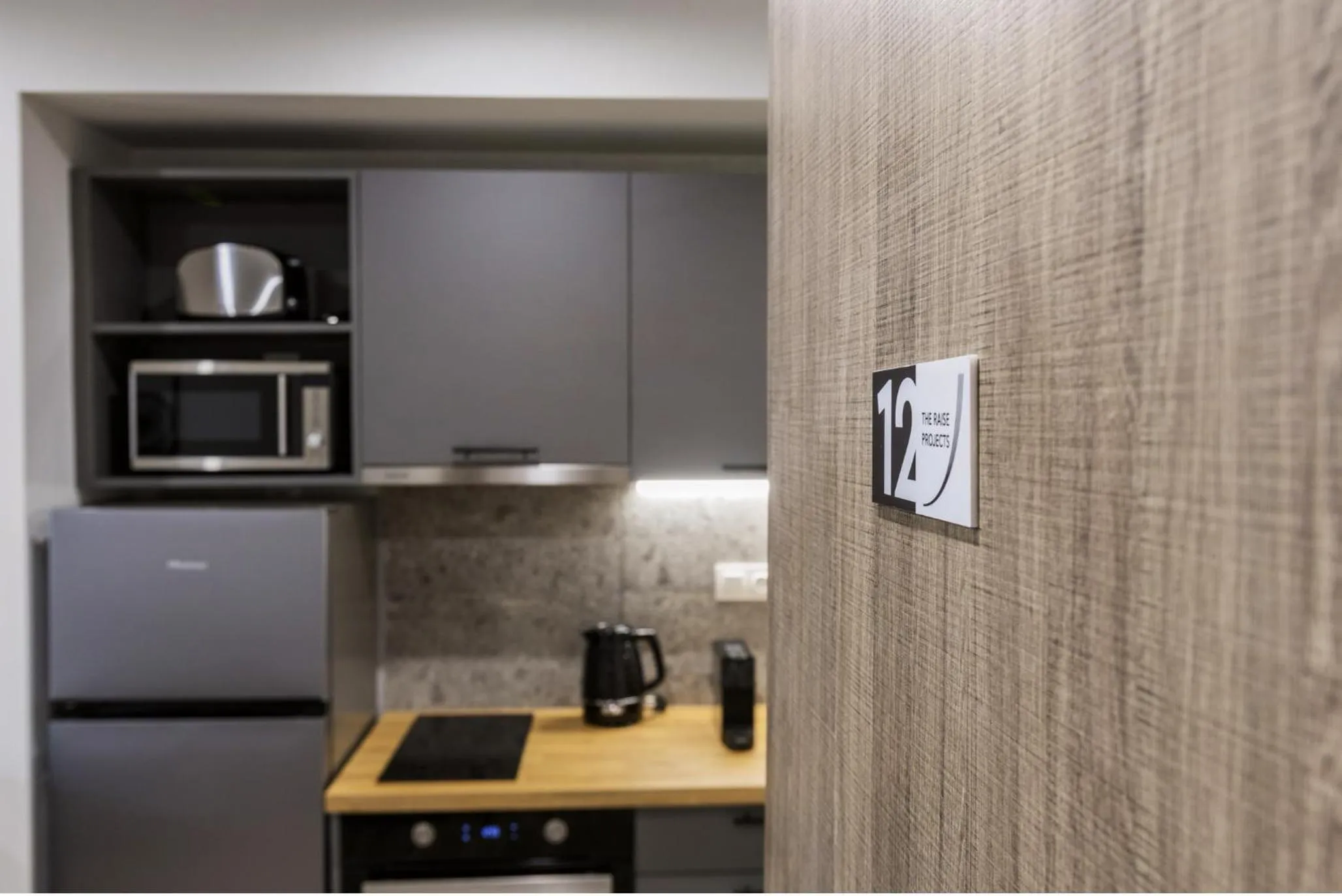 Raise Averof Serviced Apartments