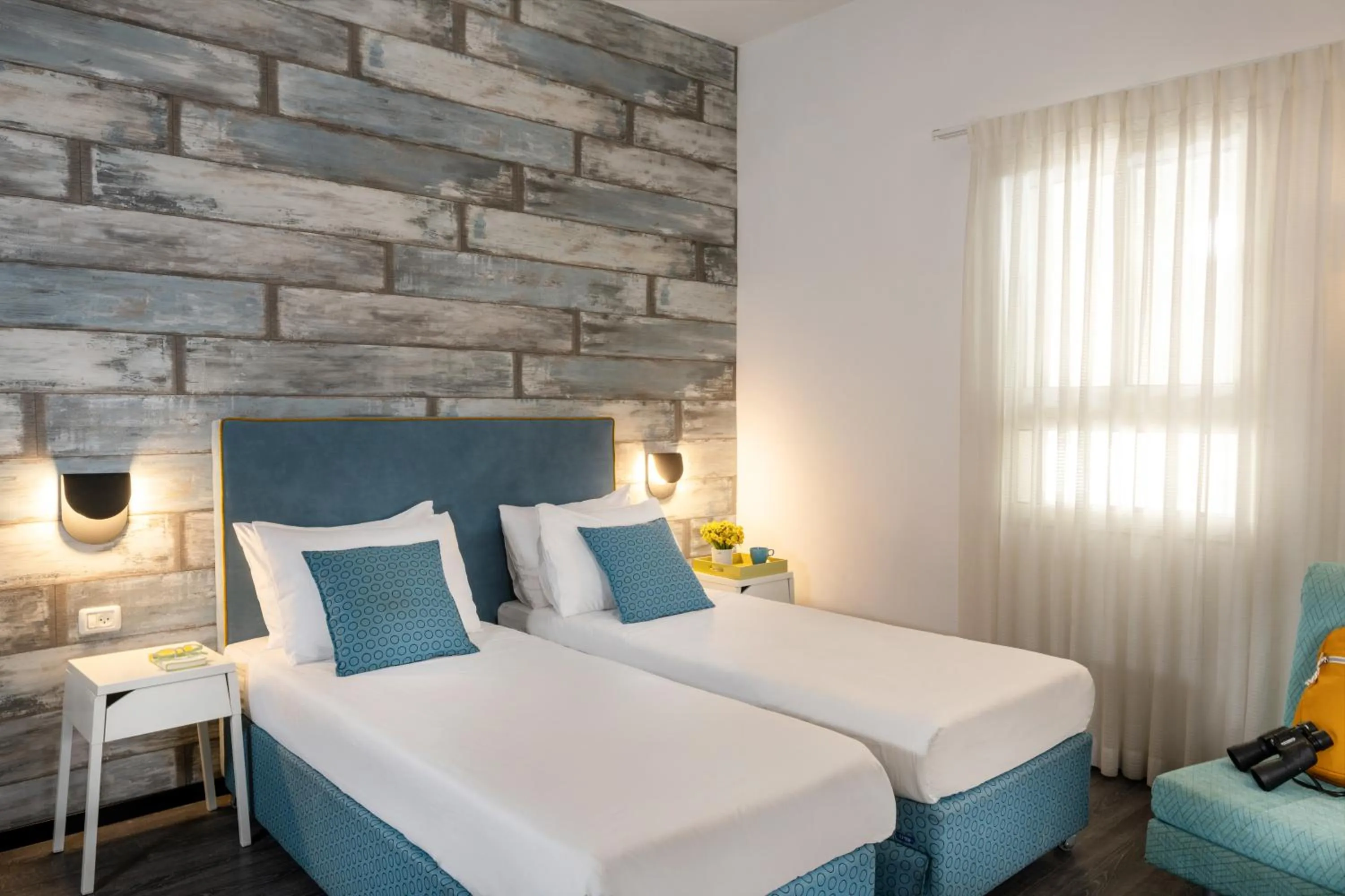 Bedroom, Bed in Metulla Travel Hotel